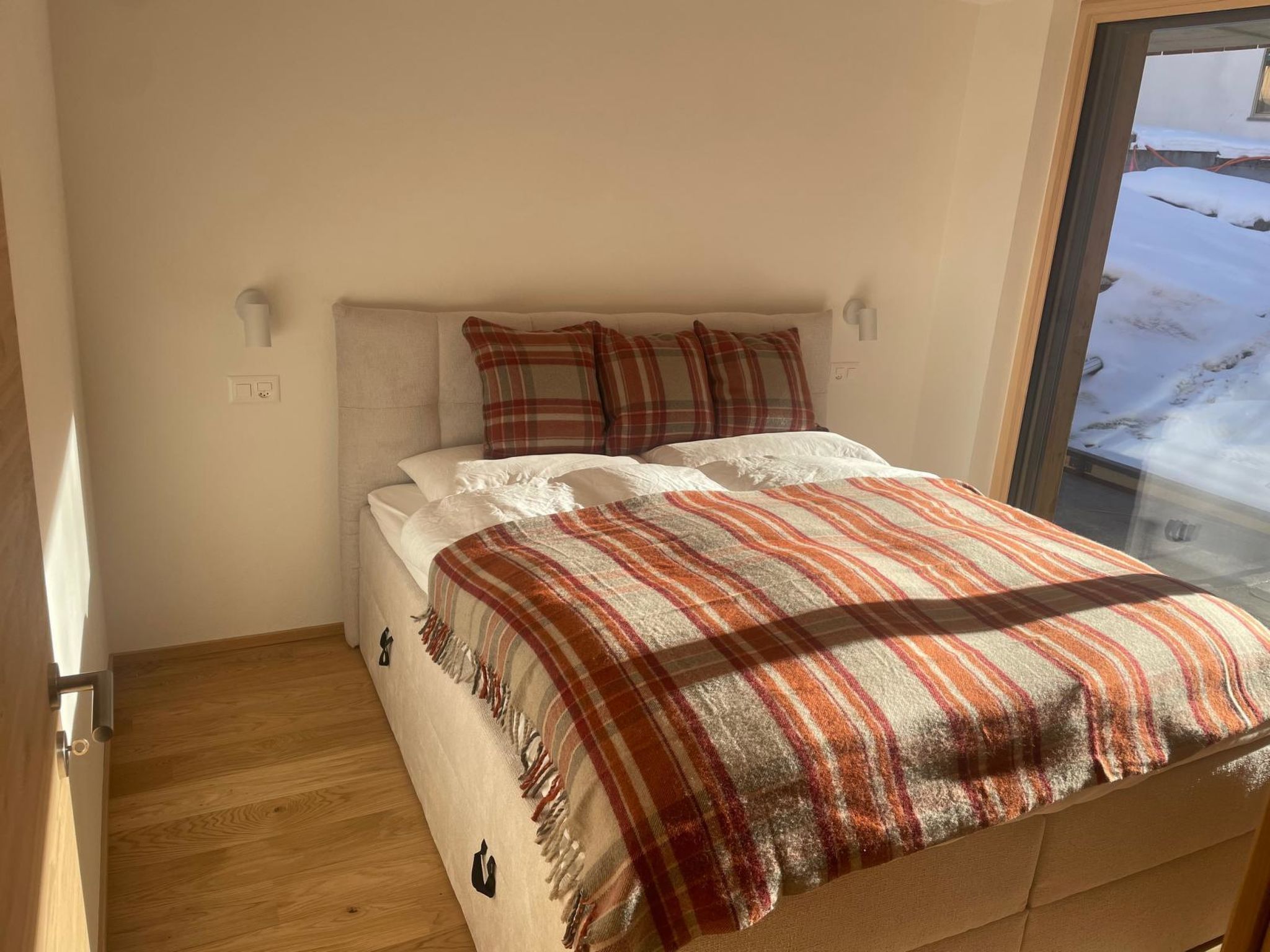 Photo of Alphubel Peak & Unlimited Appartement/Fewo Peak 03