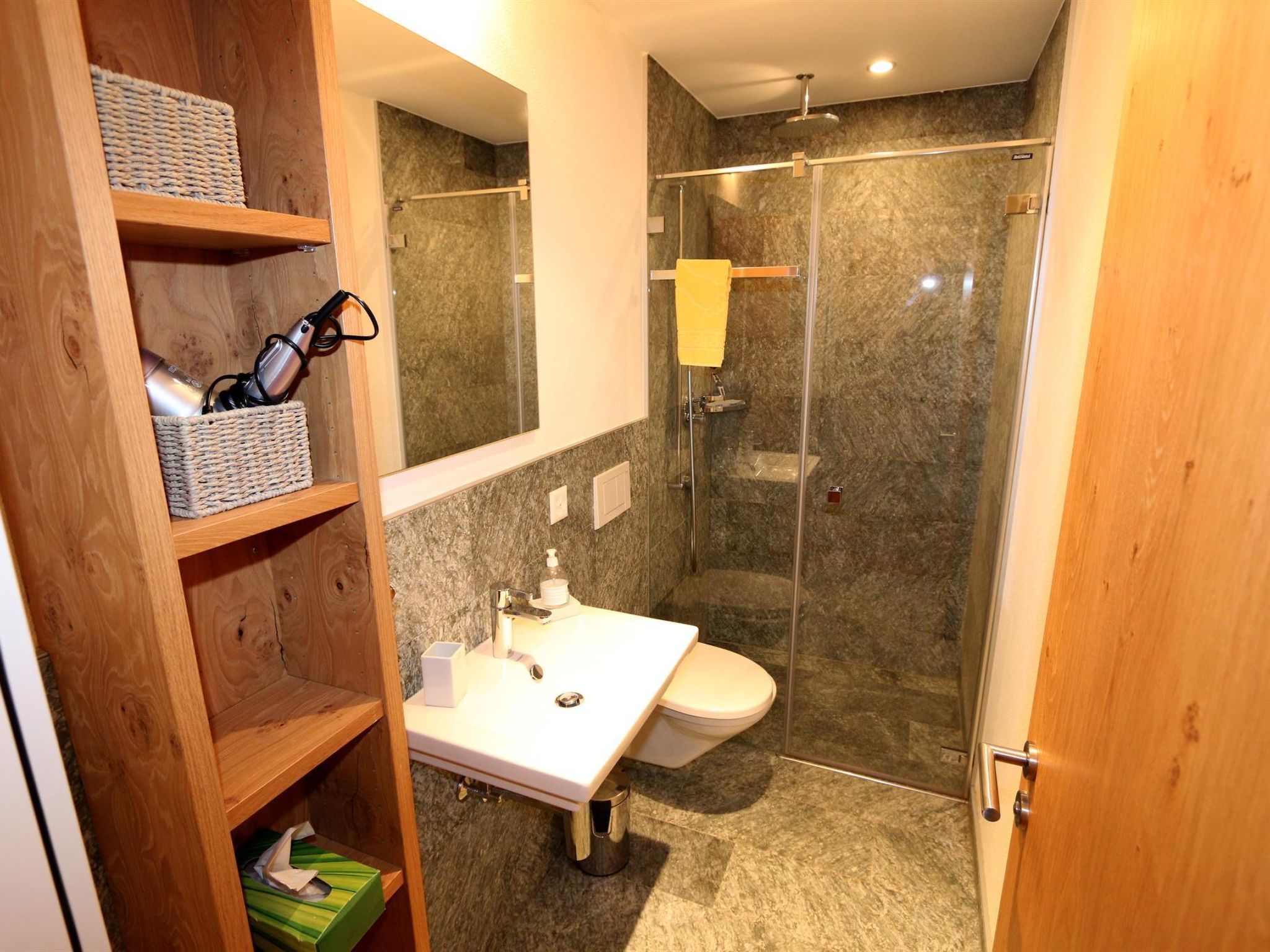 Symbiose Appartement/Fewo, Dusche und Bad, WC, 3 Schlafräume - Image-tags.info