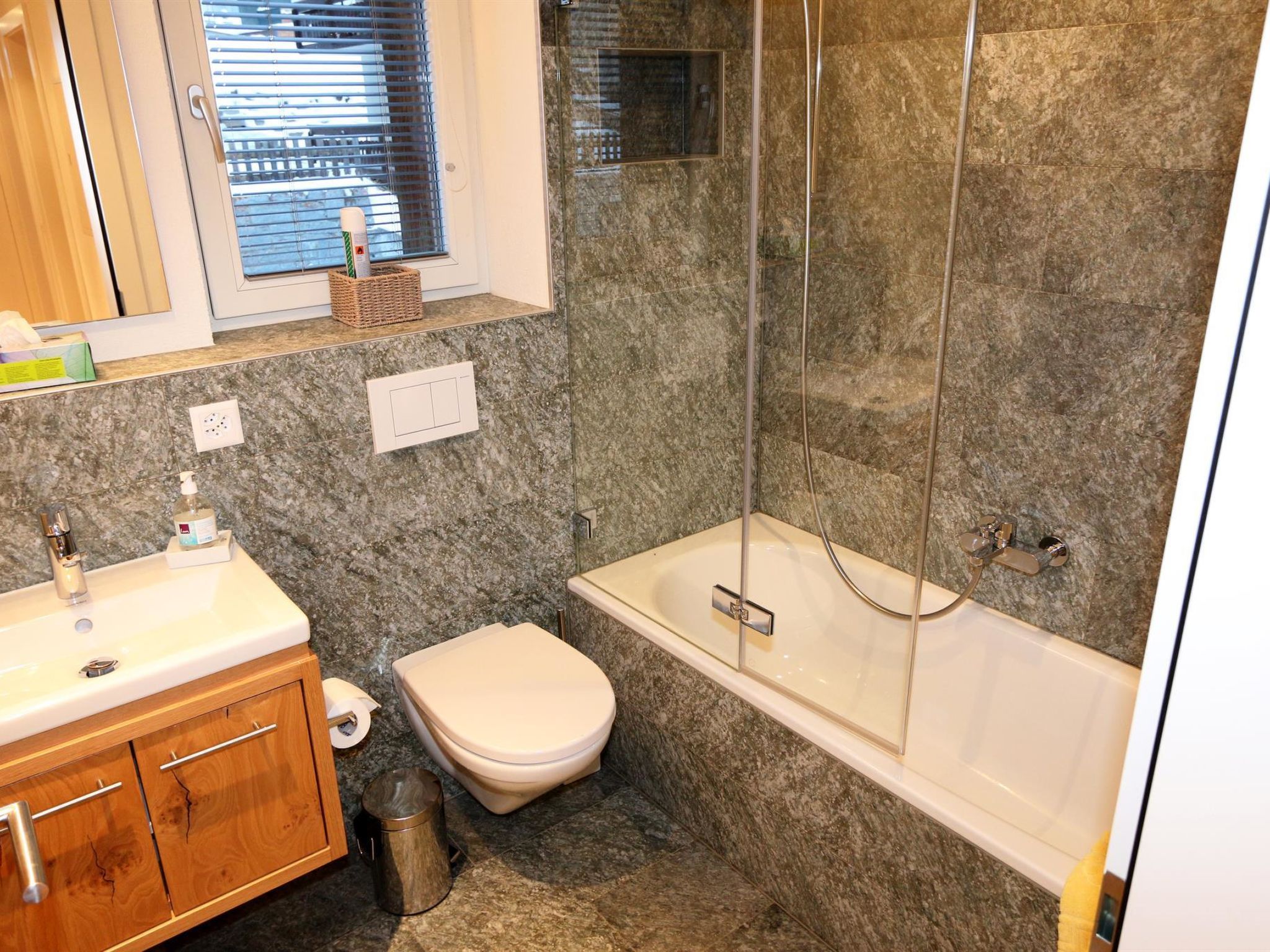 Symbiose Appartement/Fewo, Dusche und Bad, WC, 3 Schlafräume - Image-tags.info