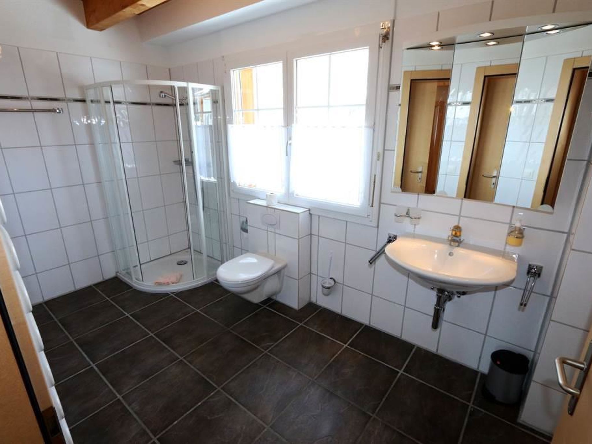 Chalet Inge Appartement/Fewo 8-Bettwohnung - Drinnen