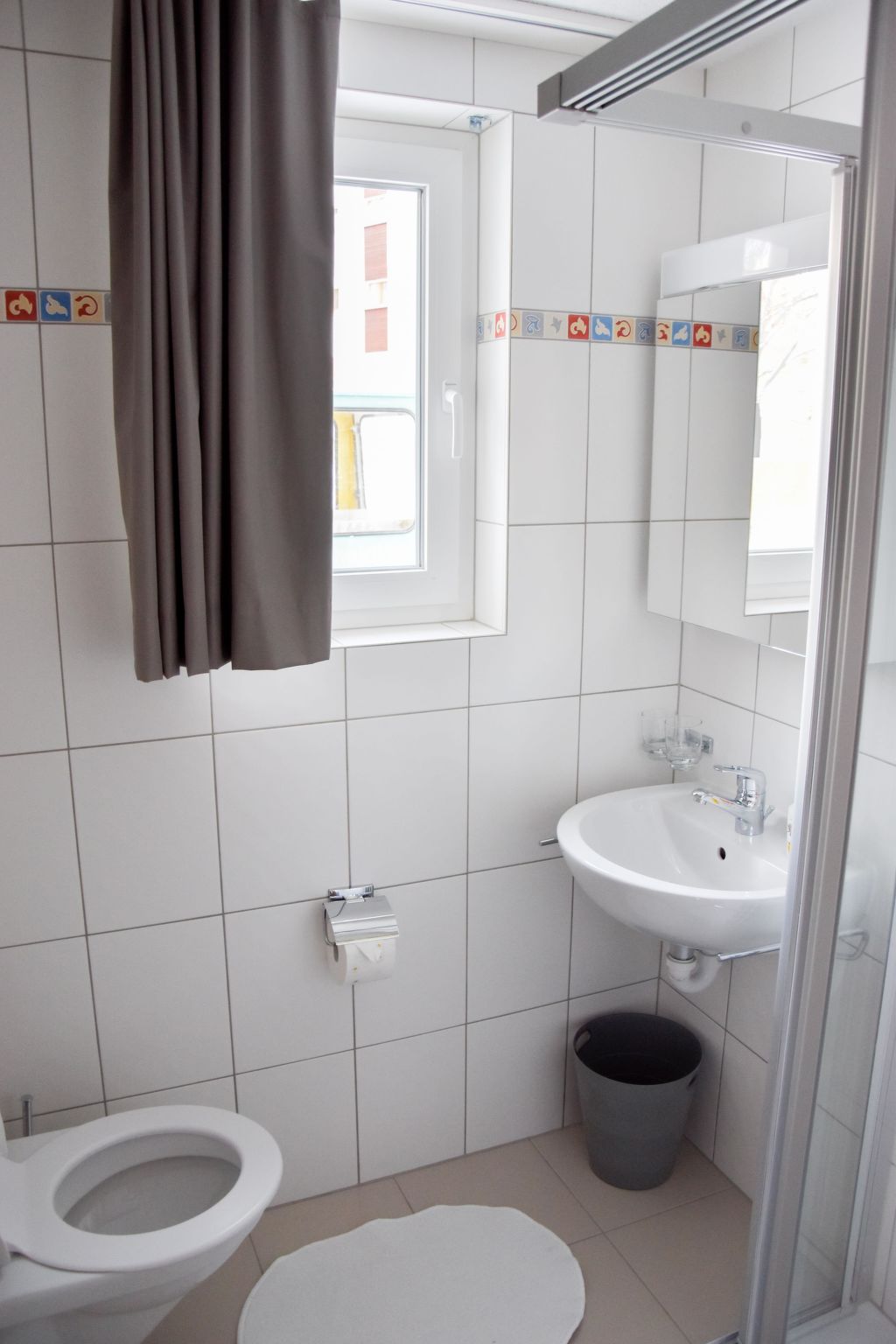 Amasaas Appartement/Fewo, Dusche, WC 4-Bettwohnung Nr. 5 - Image-tags.info