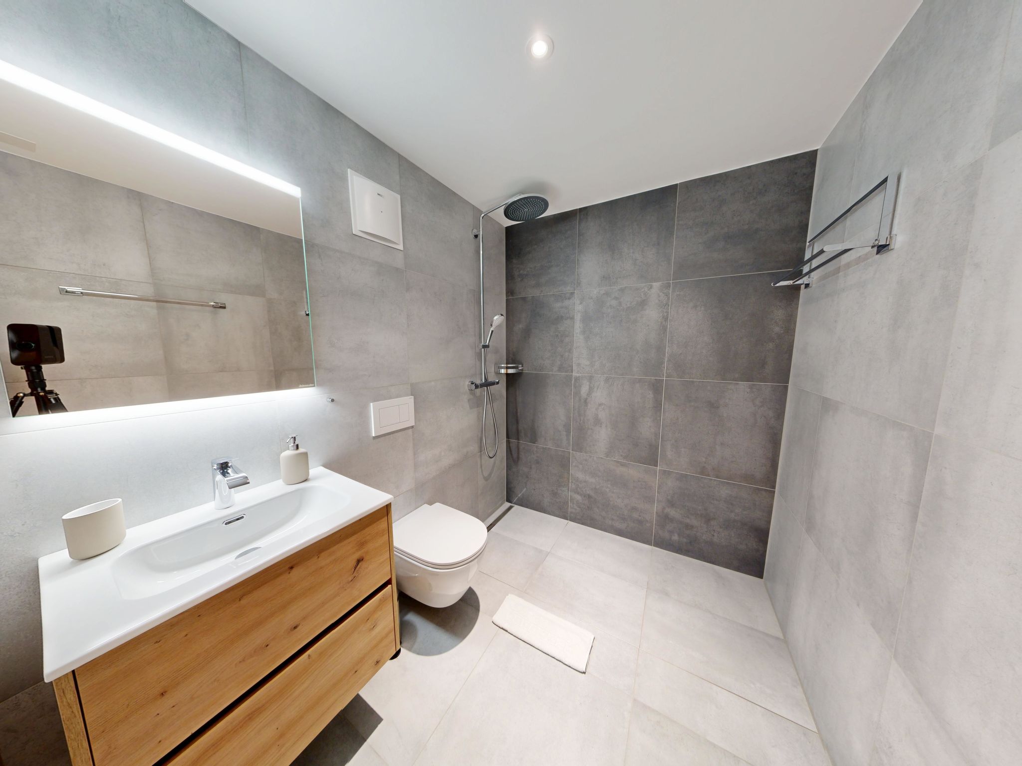 Photo of Alphubel Peak & Unlimited