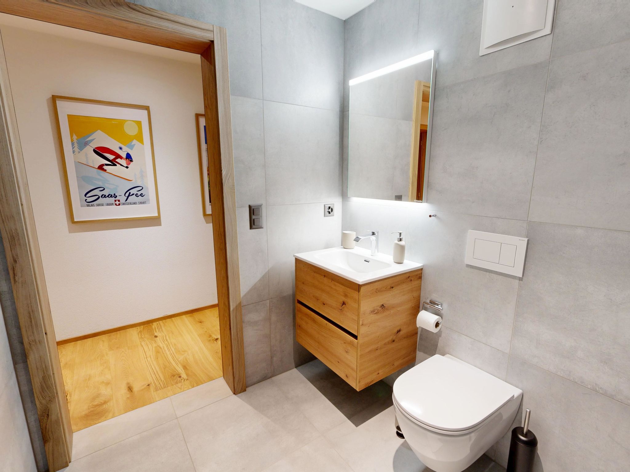 Photo of Alphubel Peak & Unlimited