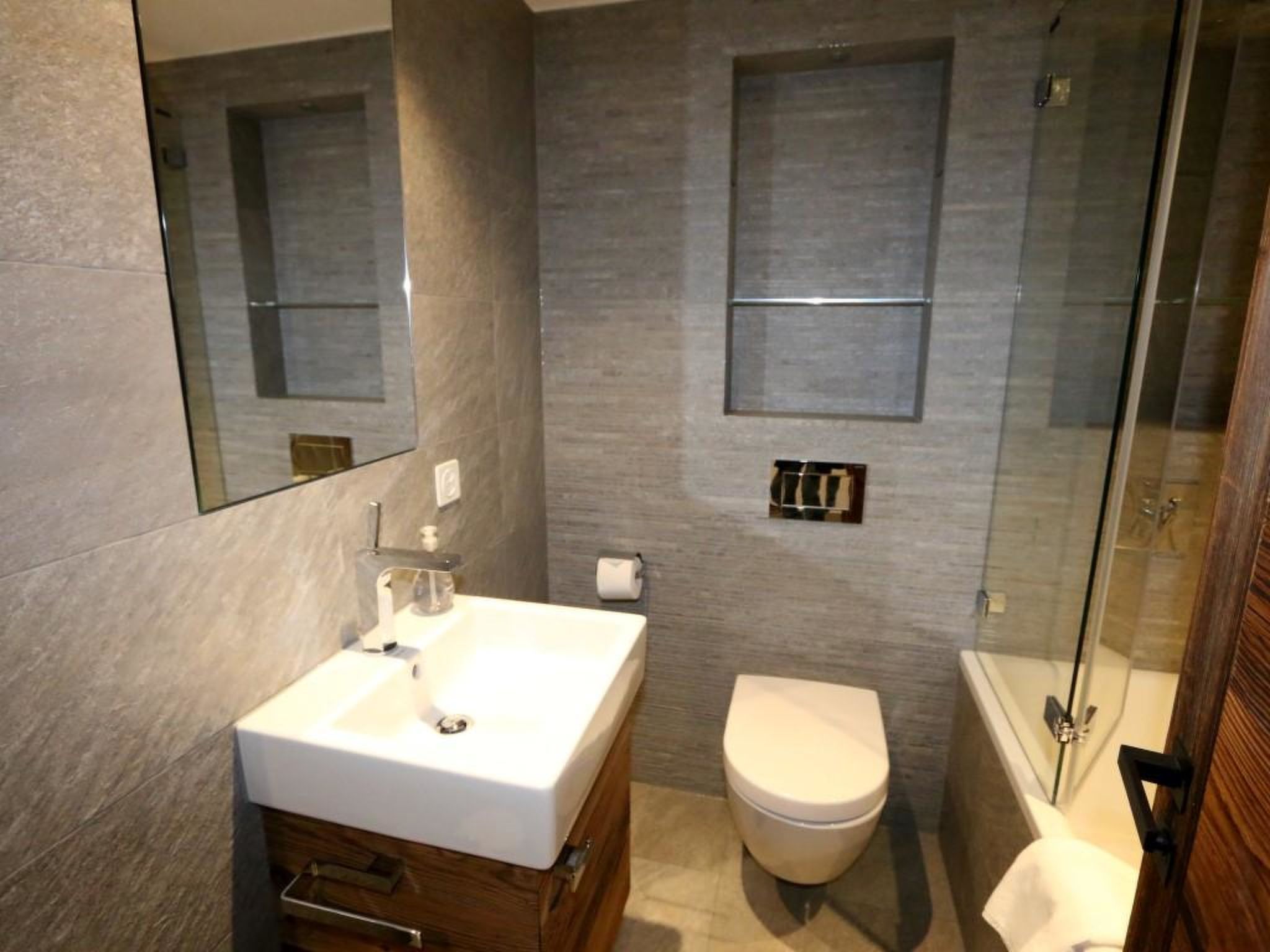 Heinrida Appartement/Fewo 10-Bettwohnung - Image-tags.info