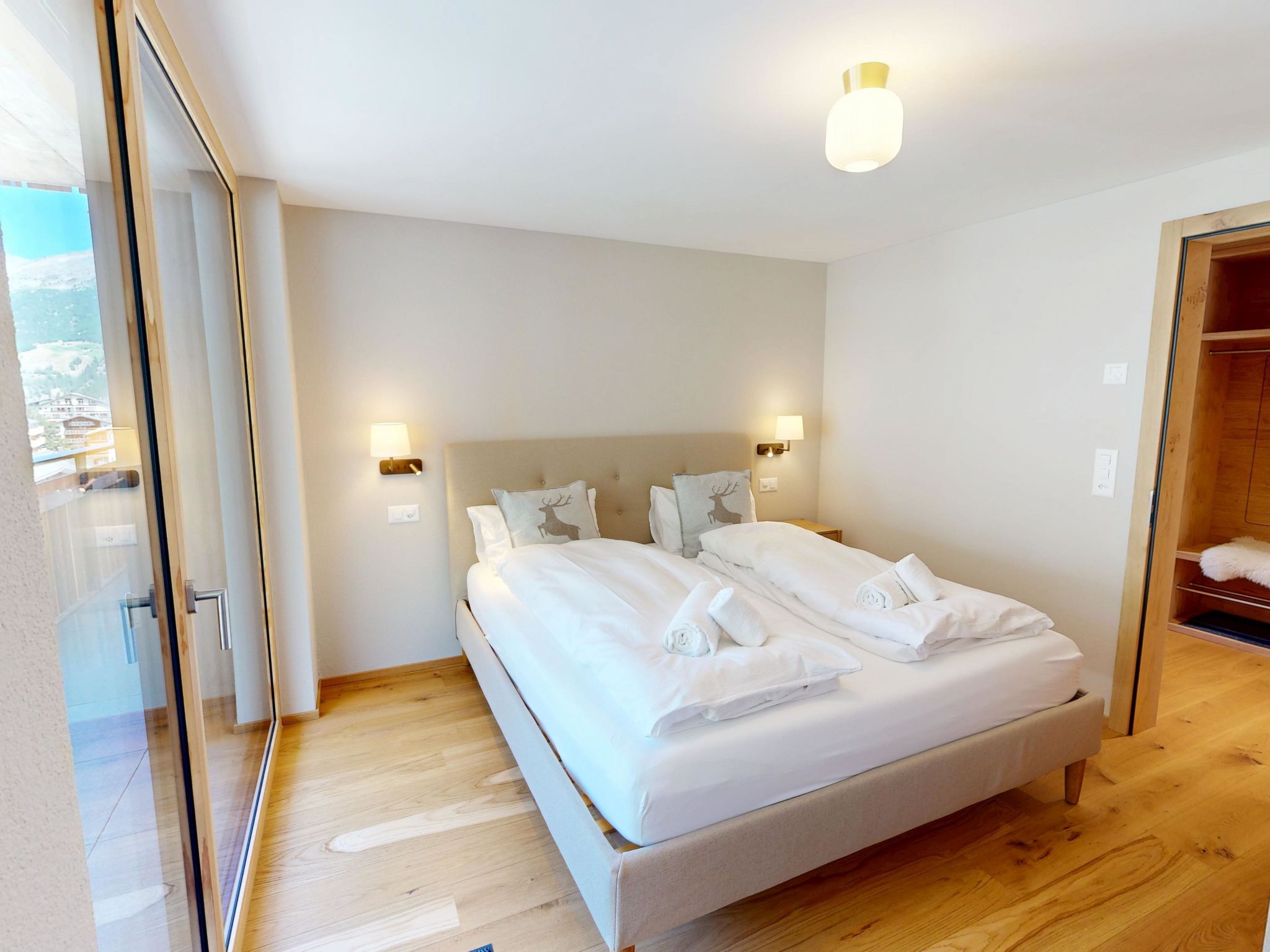 Photo of Alphubel Peak & Unlimited Appartement/Fewo Peak 09