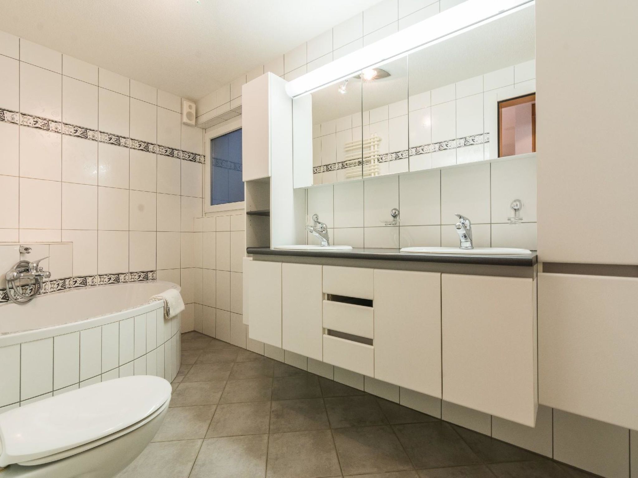 Photo of Schtraffel Appartement/Fewo 7-Bettwohnung