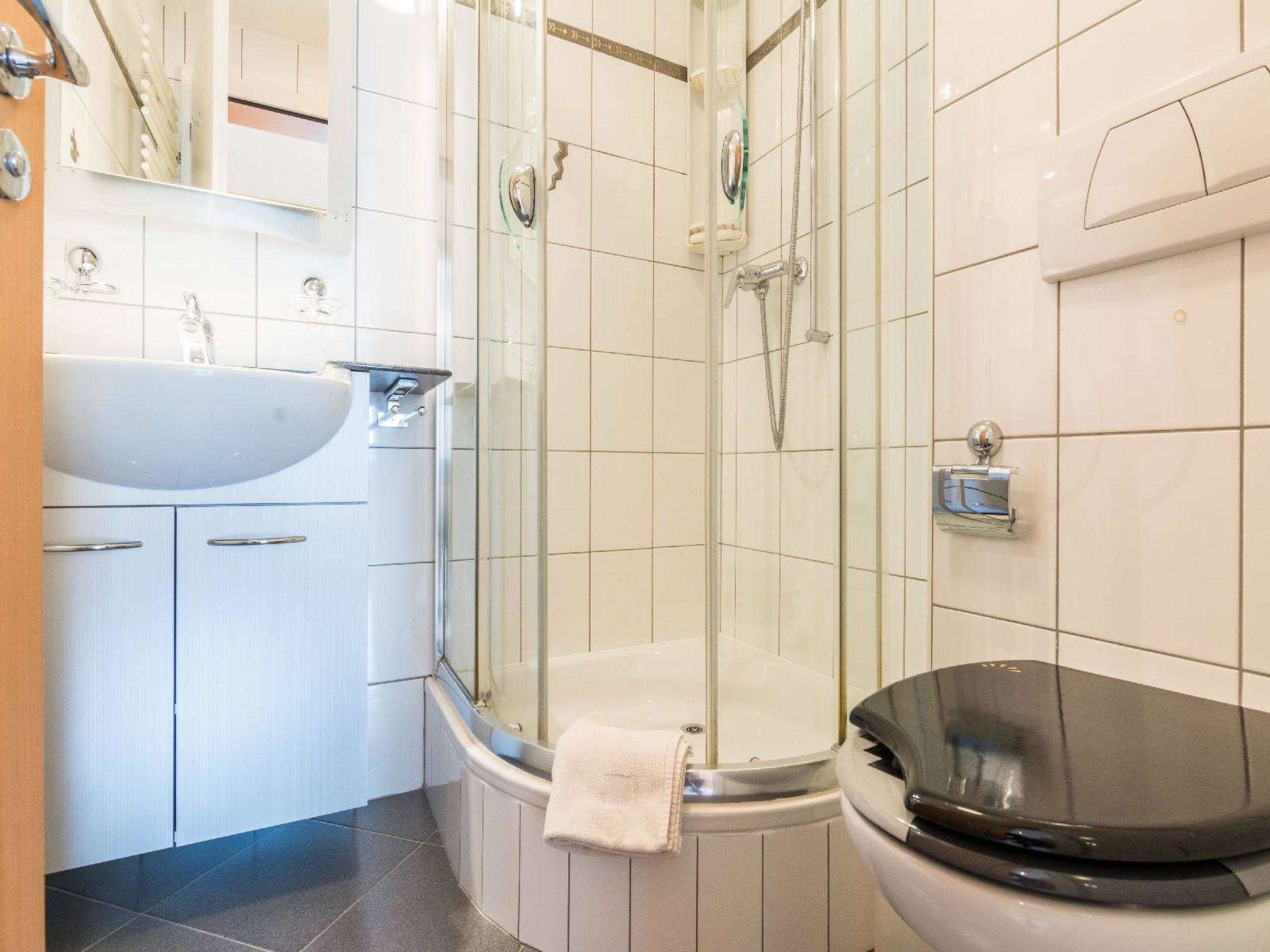 Photo of Schtraffel Appartement/Fewo 7-Bettwohnung