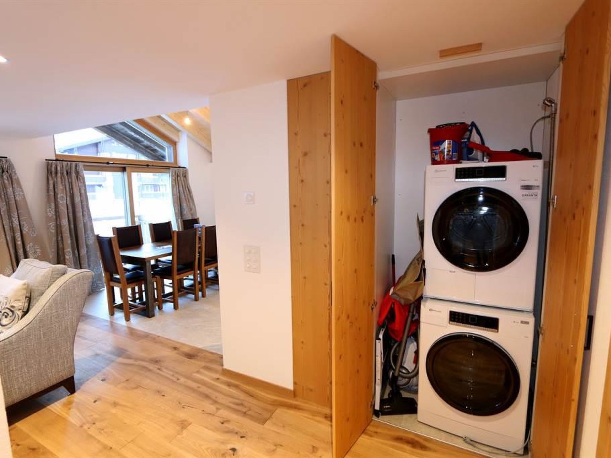 Photo of Pyrit Appartement/Fewo 8-Bettwohnung