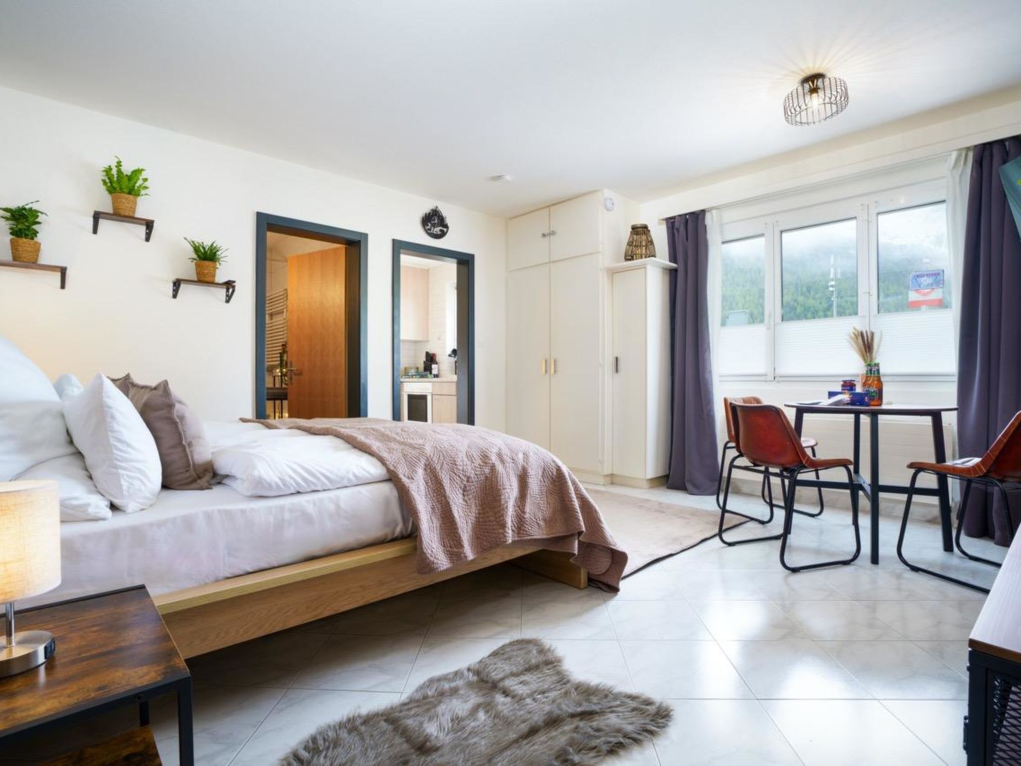 Falke EG Appartement/Fewo Greenspot Apartment - Drinnen