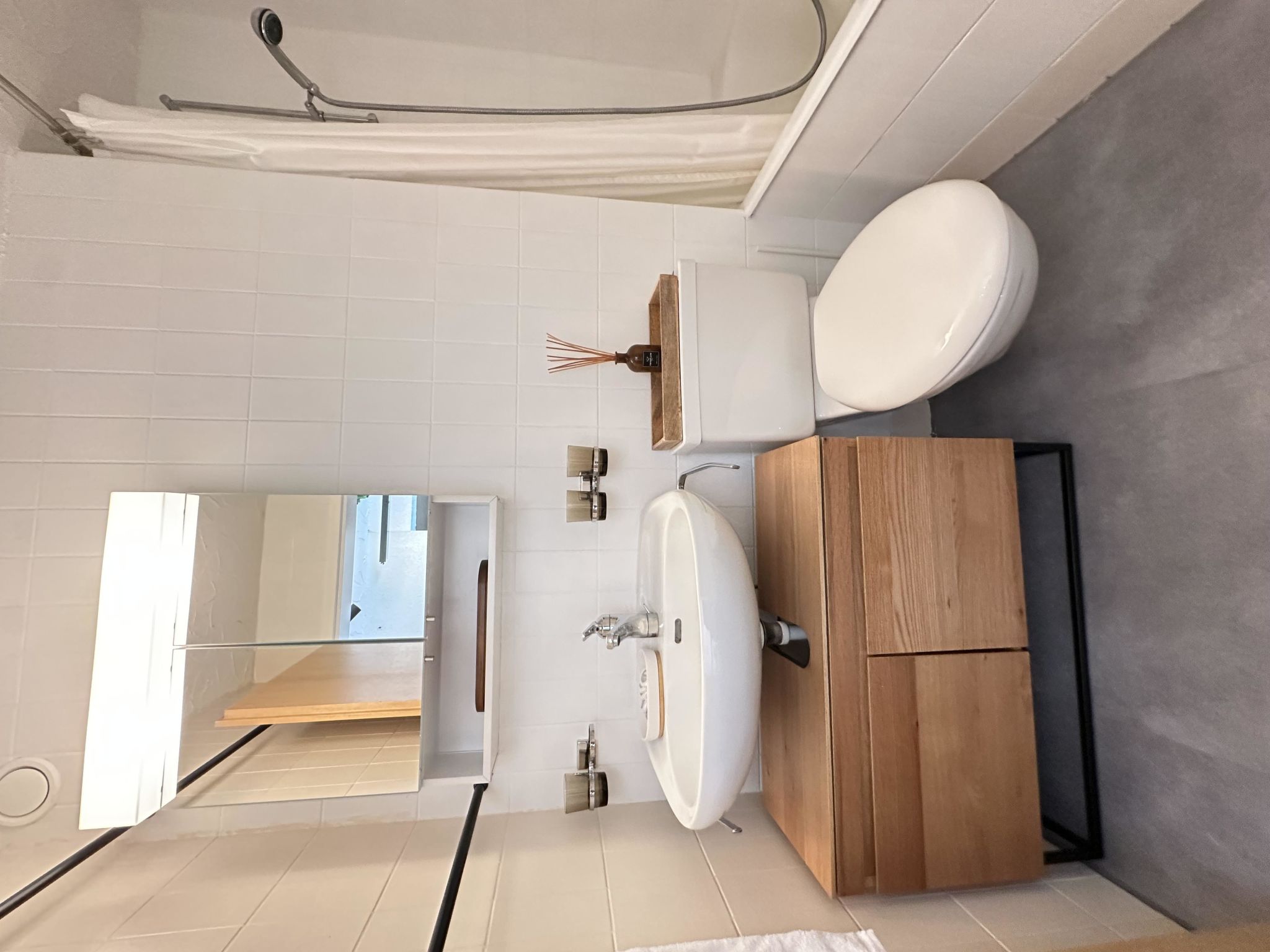 Photo of Bettina Wellness Appartement/Fewo, Dusche oder Bad Bettina 3