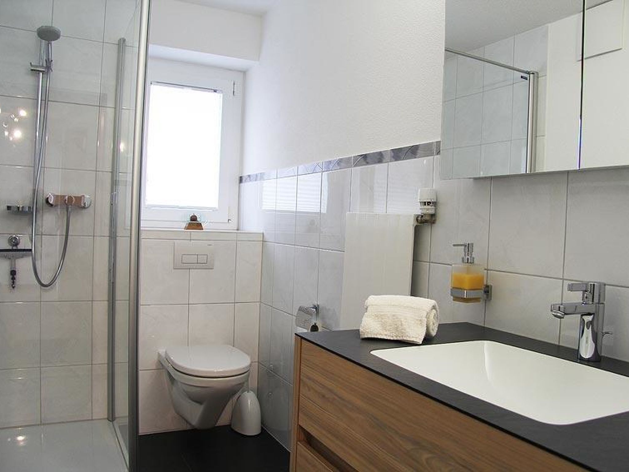 Photo of Adonis Appartement/Fewo, Dusche oder Bad, WC 4-Bettwohnung