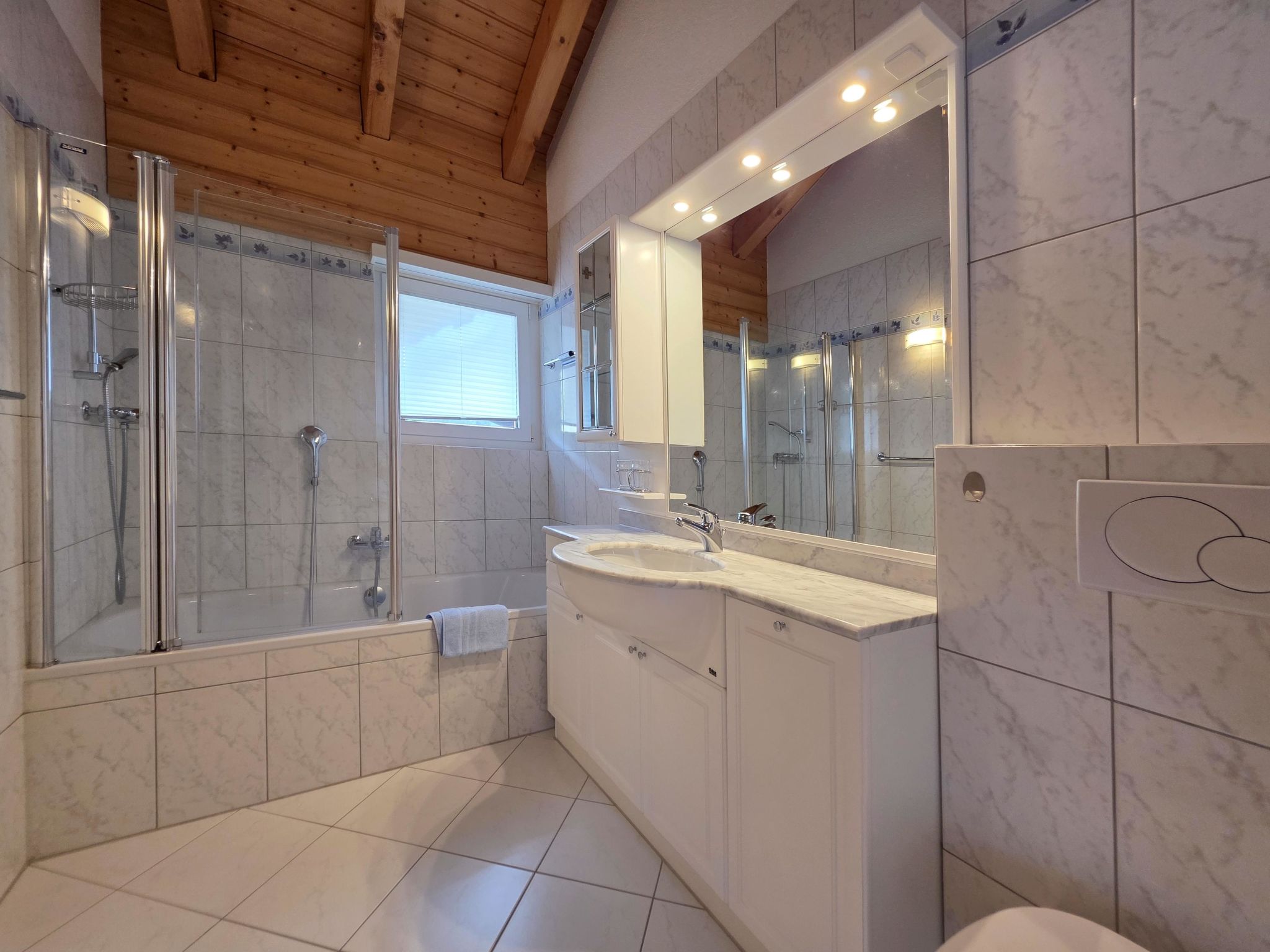 Photo of Chateau B33 Appartement/Fewo 6-Bettwohnung