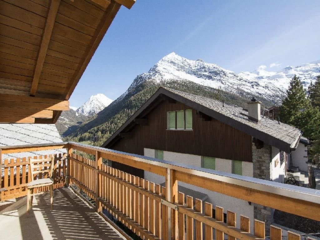Appartement Chalet Saasia in Zwitserland