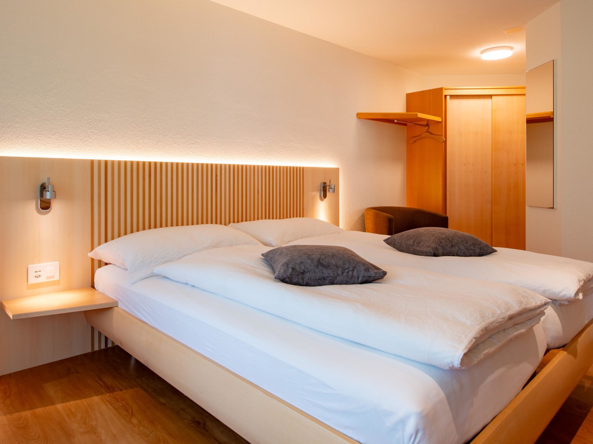Photo of Dolce Vita Appartement/Fewo 4-Bettwohnung Nadelhorn