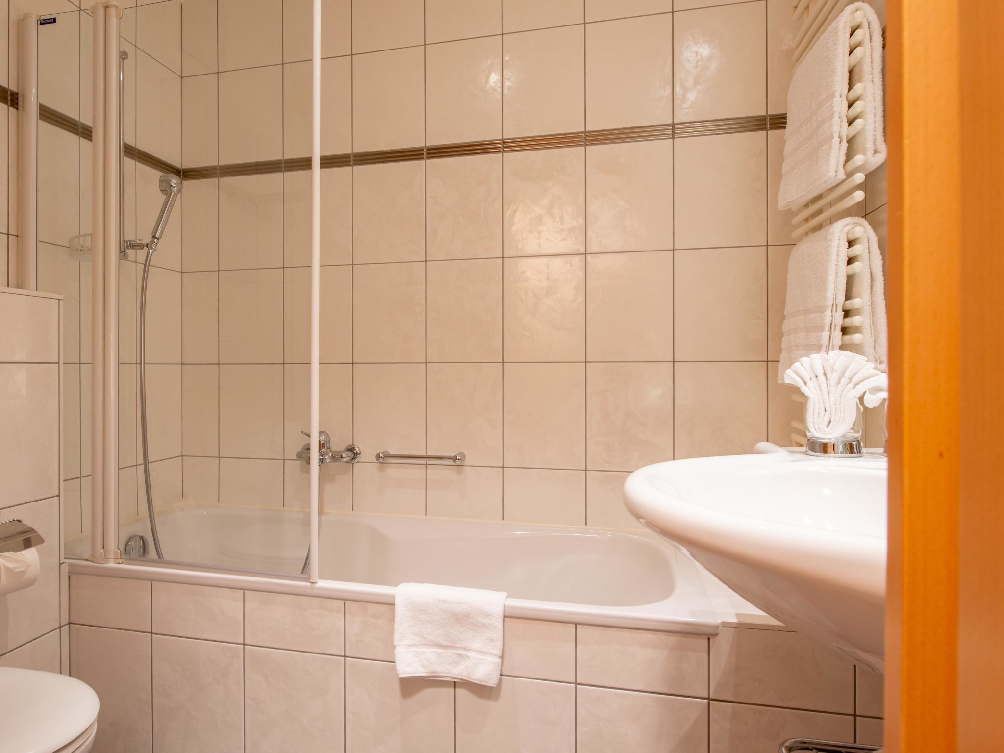 Photo of Dolce Vita Appartement/Fewo 4-Bettwohnung Nadelhorn
