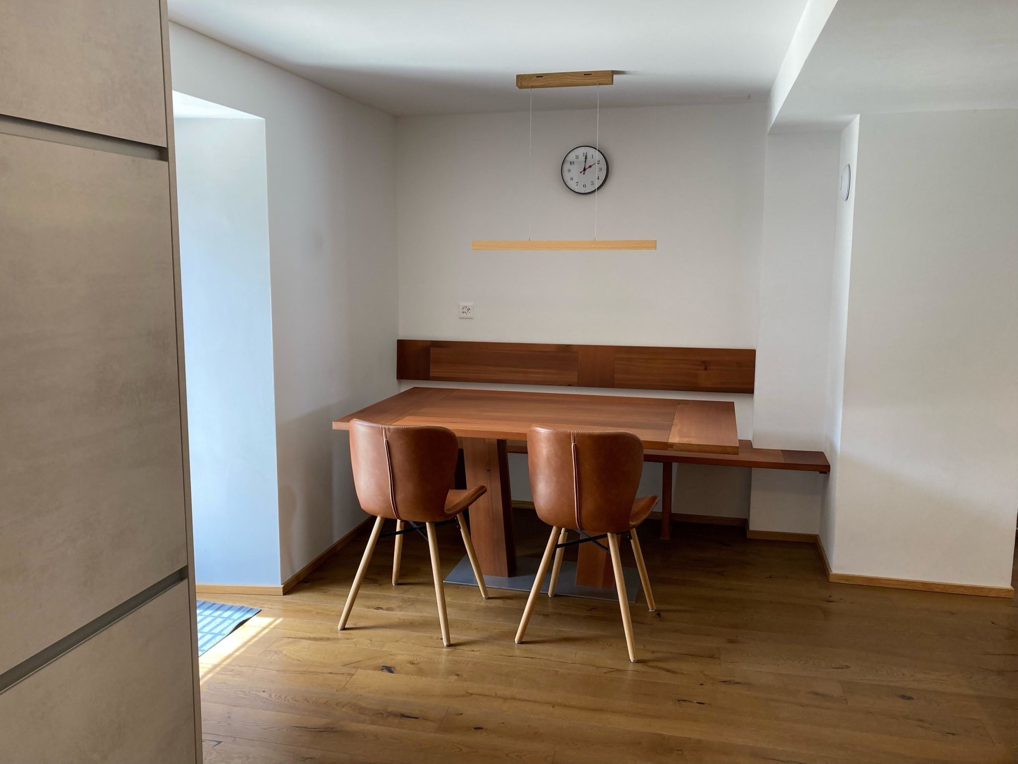 Ferienwohnung Dorfbrunnu Appartement/Fewo, Dusche, WC 4-Bettwohnung, Dusche, WC - Binnen