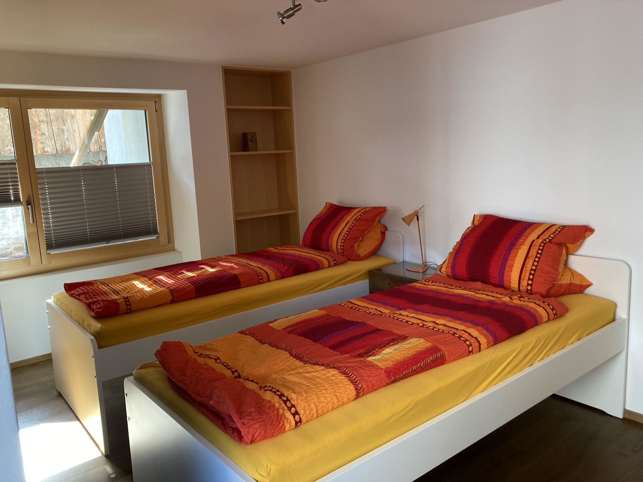 Ferienwohnung Dorfbrunnu Appartement/Fewo, Dusche, WC 4-Bettwohnung, Dusche, WC - Binnen