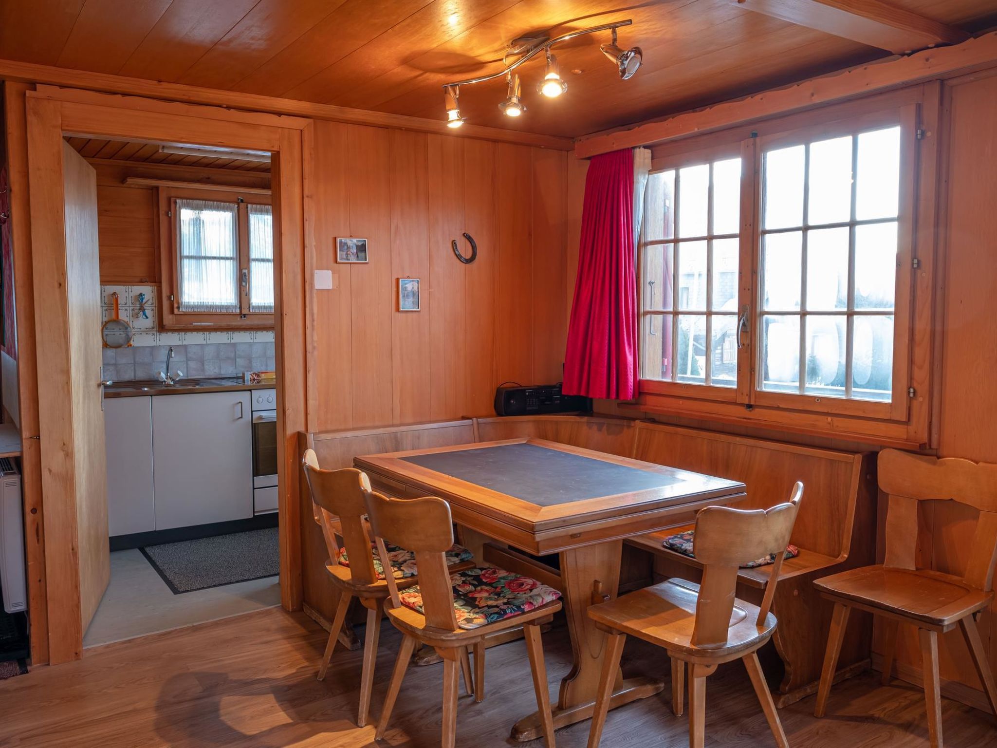 Chalet Elisabeth 6-Bettwohnung, Dusche, WC 6-Bettwohnung