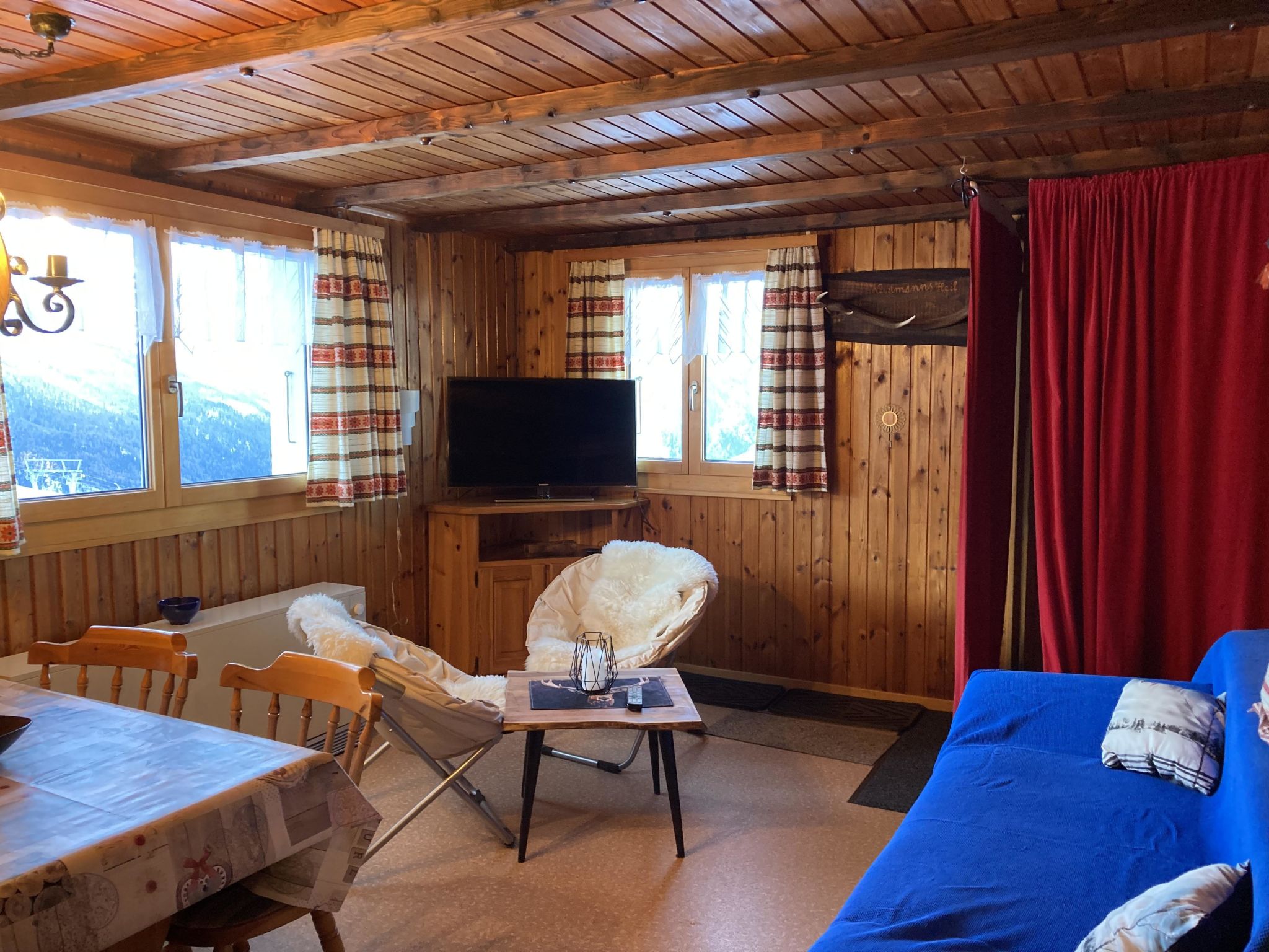 Chalet Lueg uf Belalp Appartement/Fewo, Parterre Appartement/Fewo, Parterre - Dedans