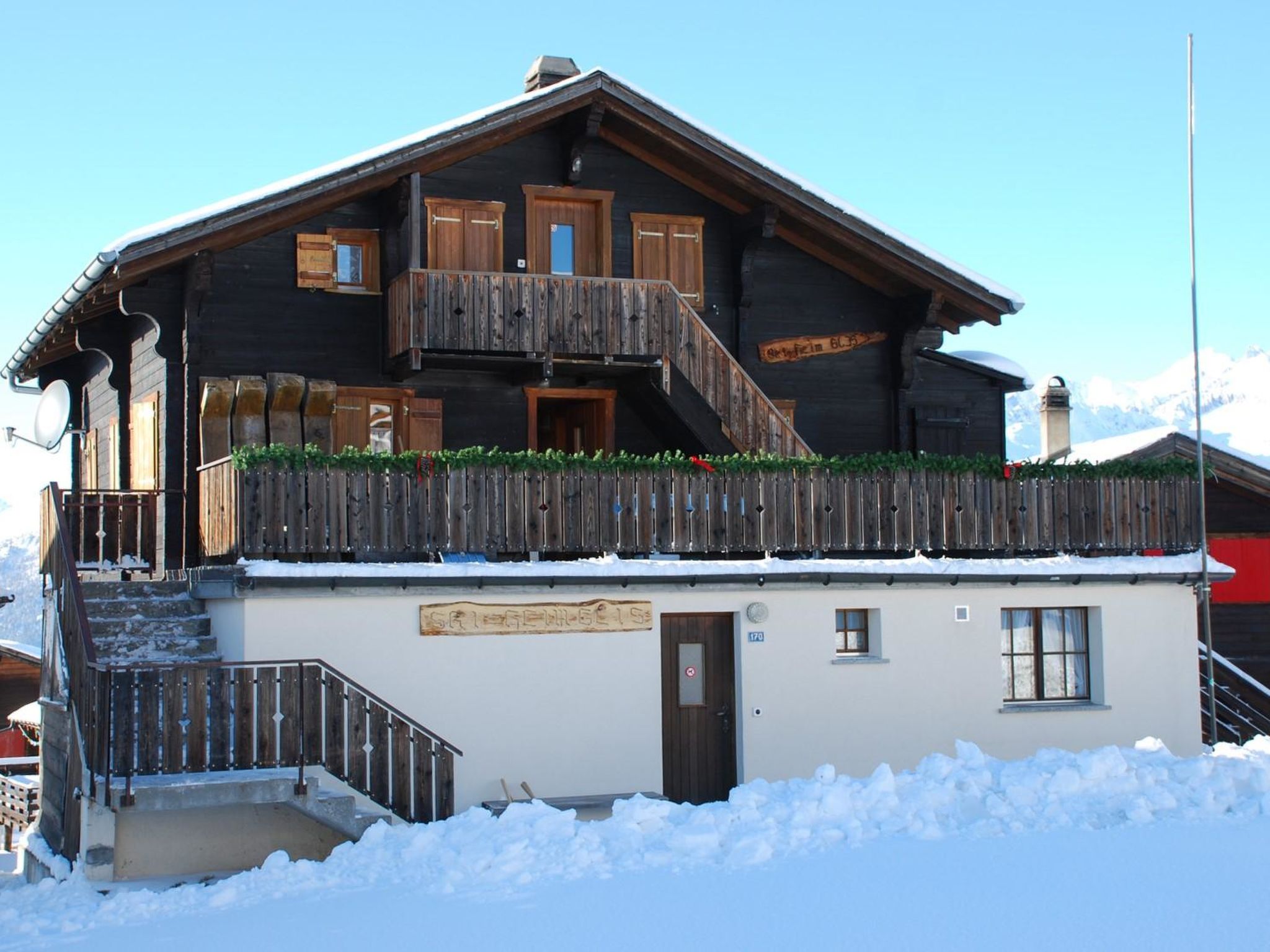 Gruppenhaus Walliser Alpstyle 2. Stock