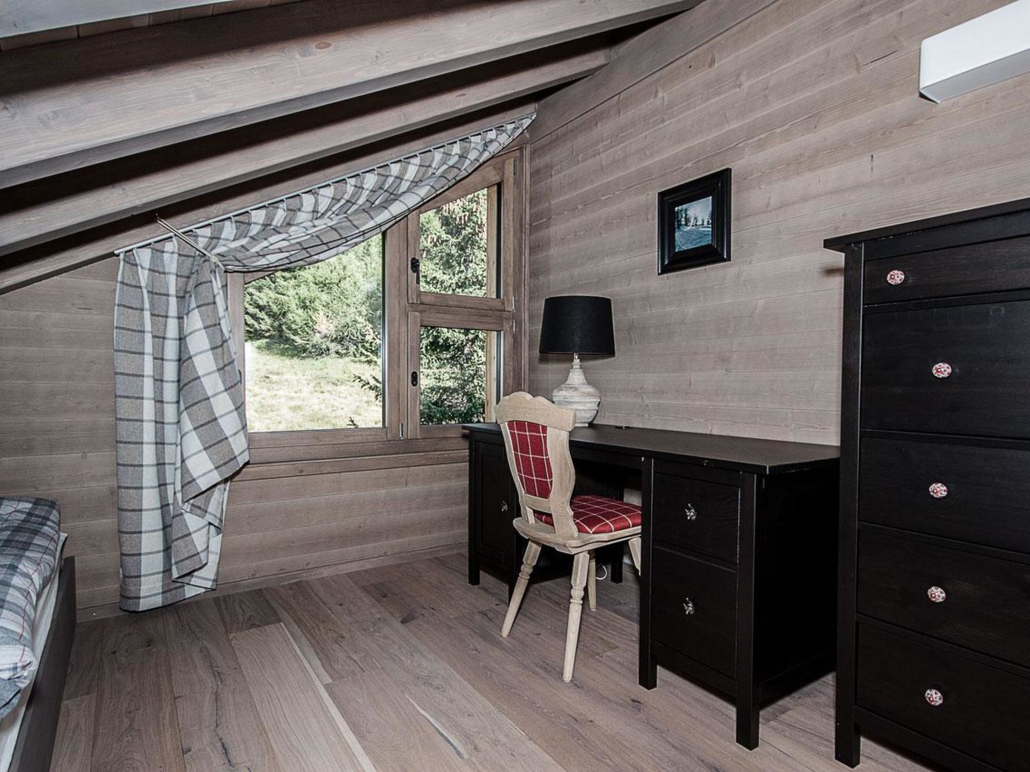 Chalet Kristall 6-Bettwohnung, Dusche und Bad, WC - Image-tags.info
