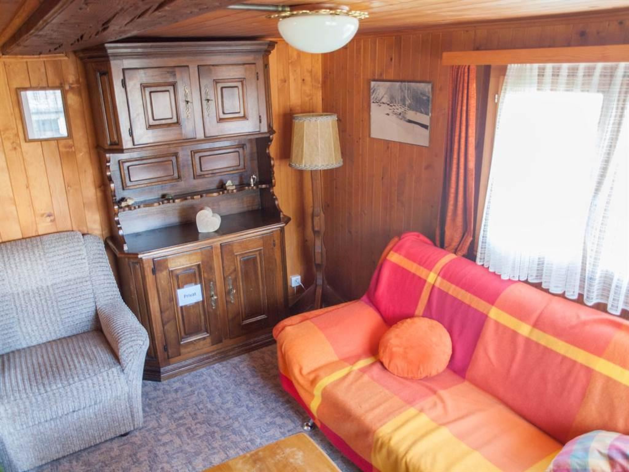 Chalet Alphütte Appartement/Fewo, Dusche, WC 4-Bettwohnung Erdgeschoss - Binnen