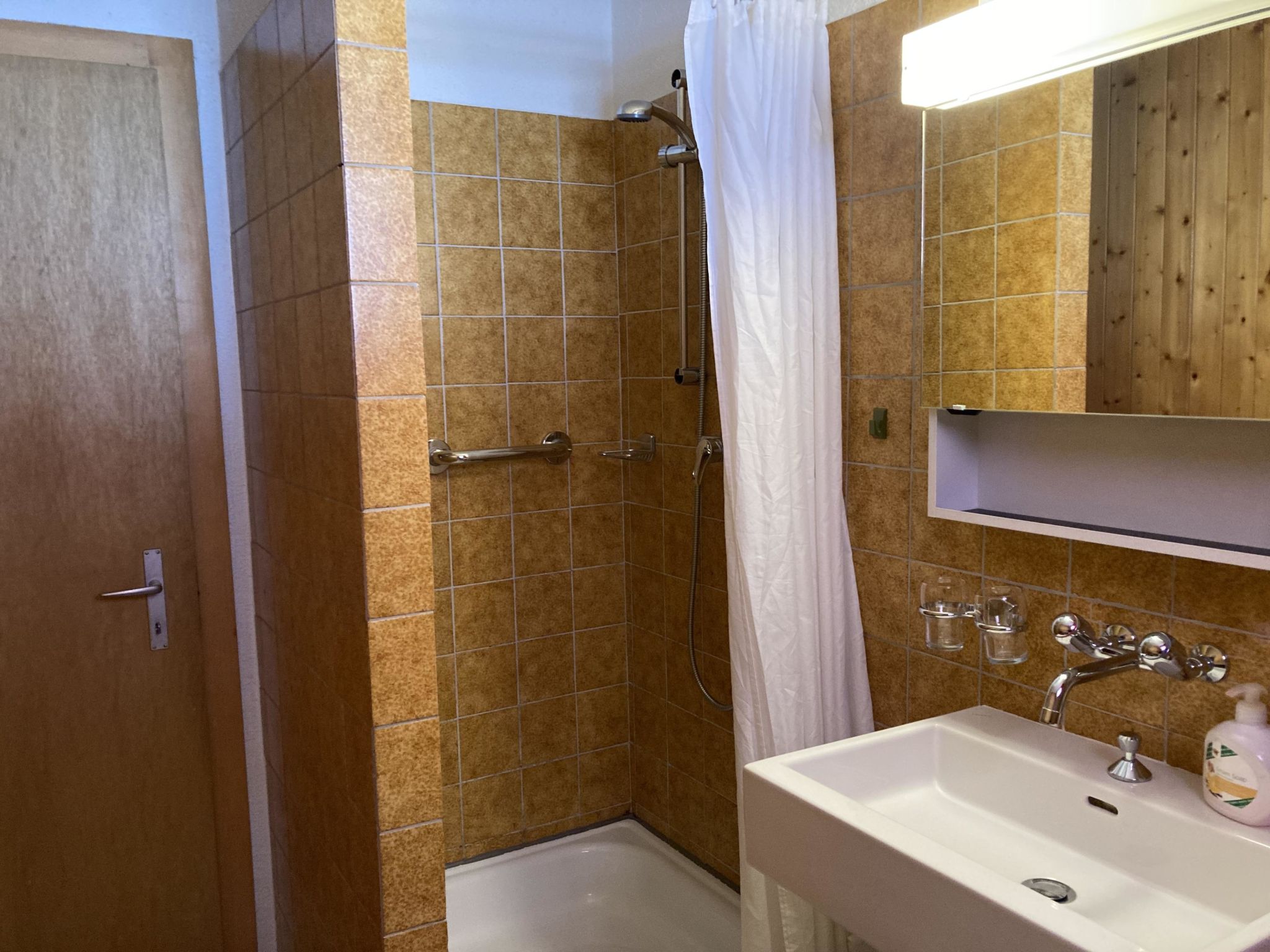Chalet Allegra Appartement/Fewo, Dusche, WC 4-Bettwohnung Erdgeschoss