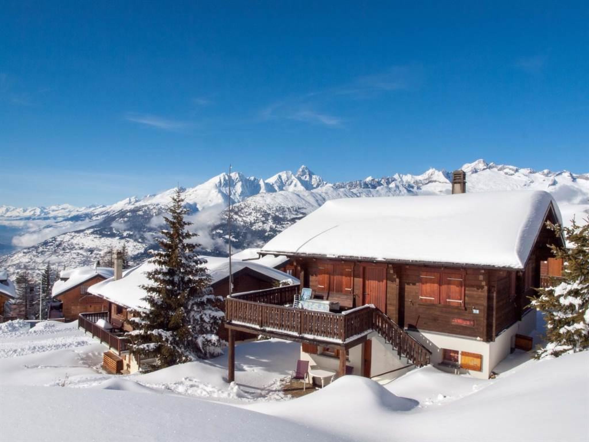 Chalet Allegra Appartement/Fewo, Dusche, WC 4-Bettwohnung Erdgeschoss - Dehors