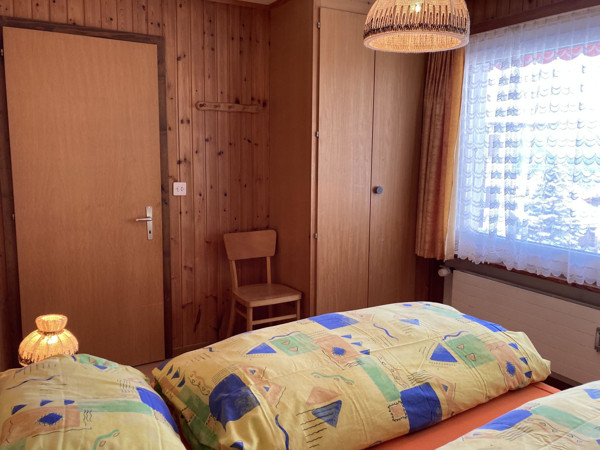 Chalet Sunnuterrasse Appartement/Fewo, Dusche, WC 4-Zimmerwohnung Dusche, WC - Dedans