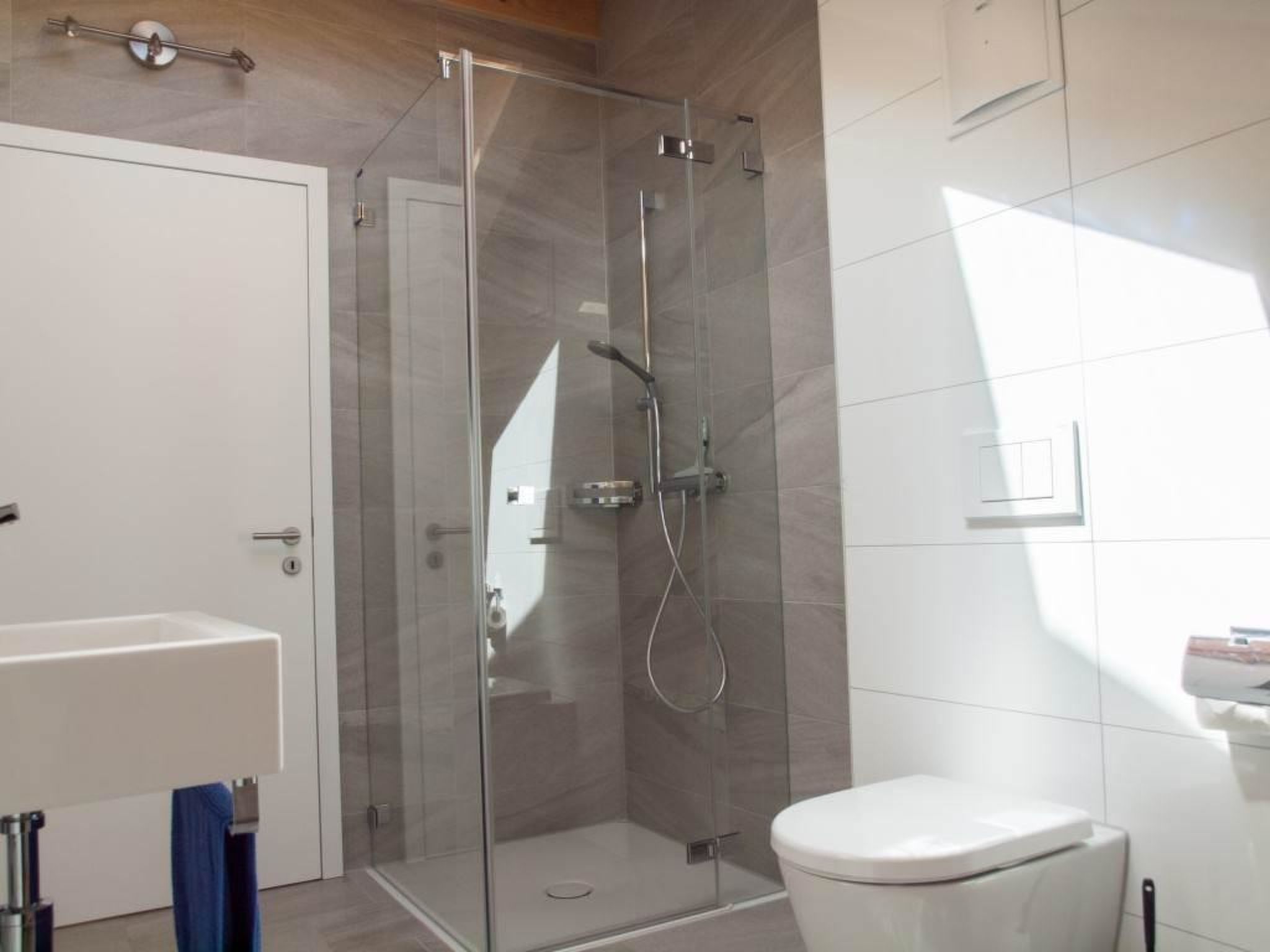 Chalet Avista 6-Bettwohnung, Dusche, WC 6-Bettwohnung Dachgeschoss - Binnen