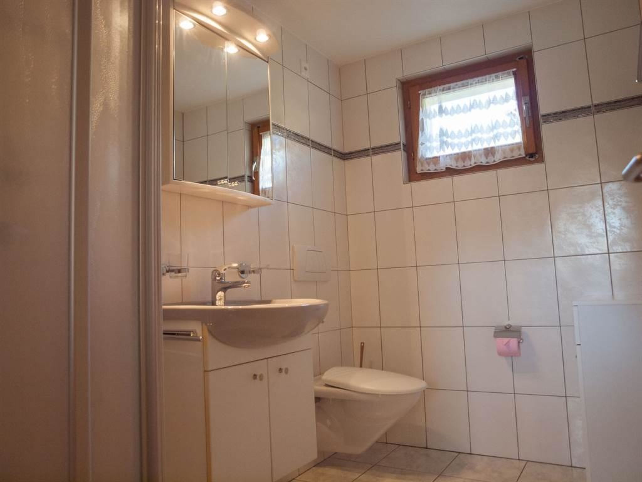 Chalet Fridi 4-Bettwohnung, Dusche, WC 4-Bettwohnung Erdgeschoss - Image-tags.info