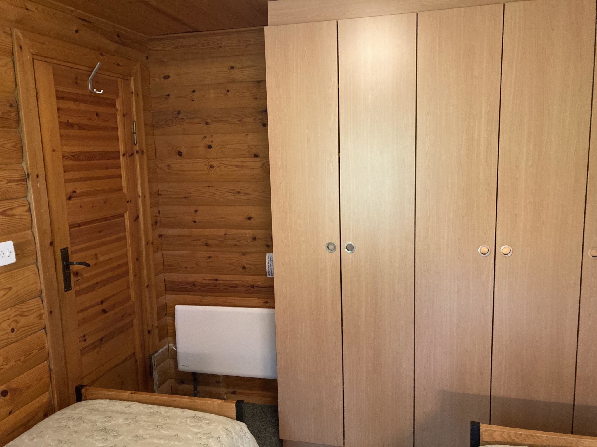 Chalet Glimuschir Appartement/Fewo, Dusche, WC Appartement/Fewo, Dusche, WC - Image-tags.info