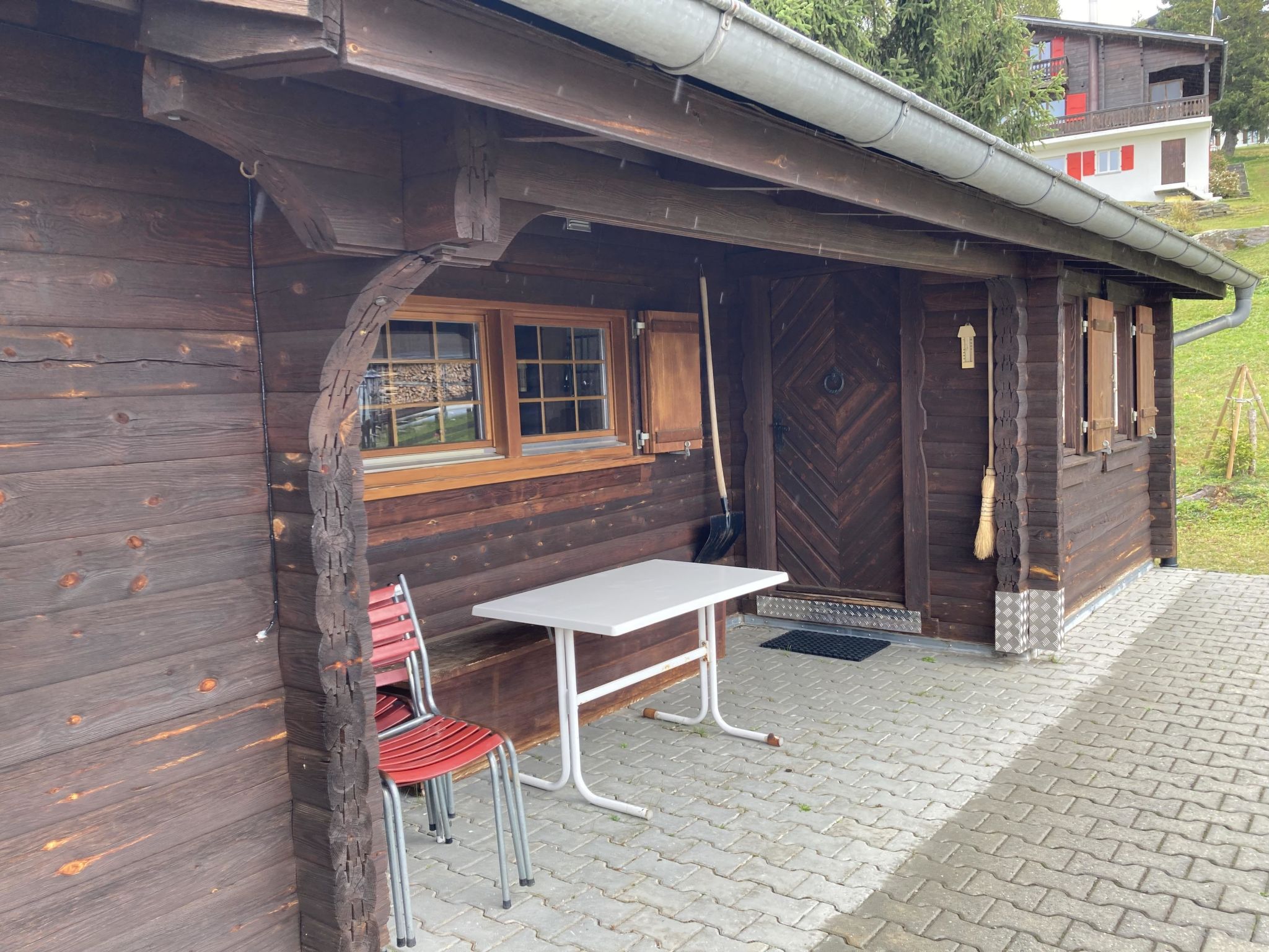 Chalet Glimuschir Appartement/Fewo, Dusche, WC Appartement/Fewo, Dusche, WC