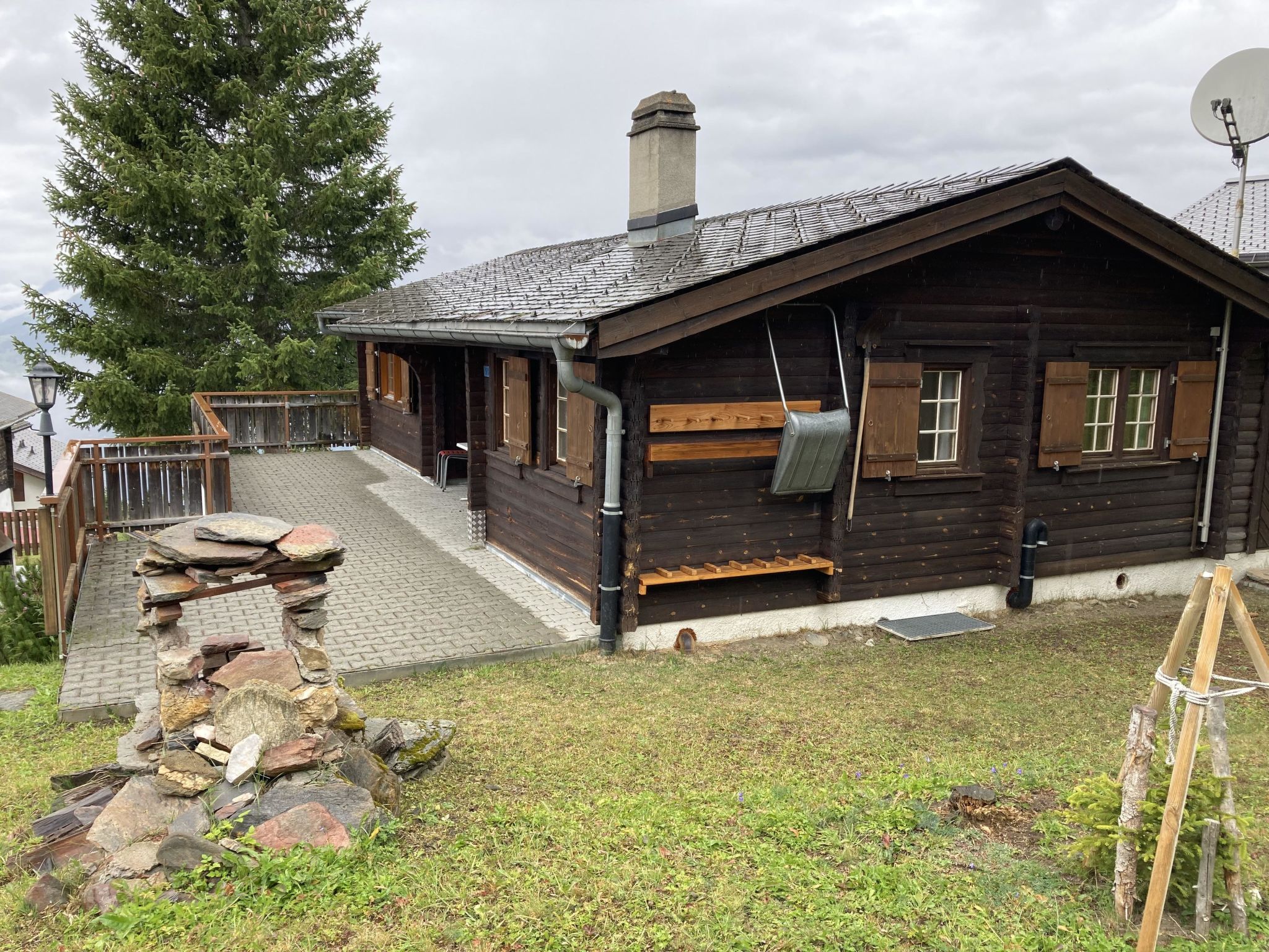 Chalet Glimuschir Appartement/Fewo, Dusche, WC Appartement/Fewo, Dusche, WC