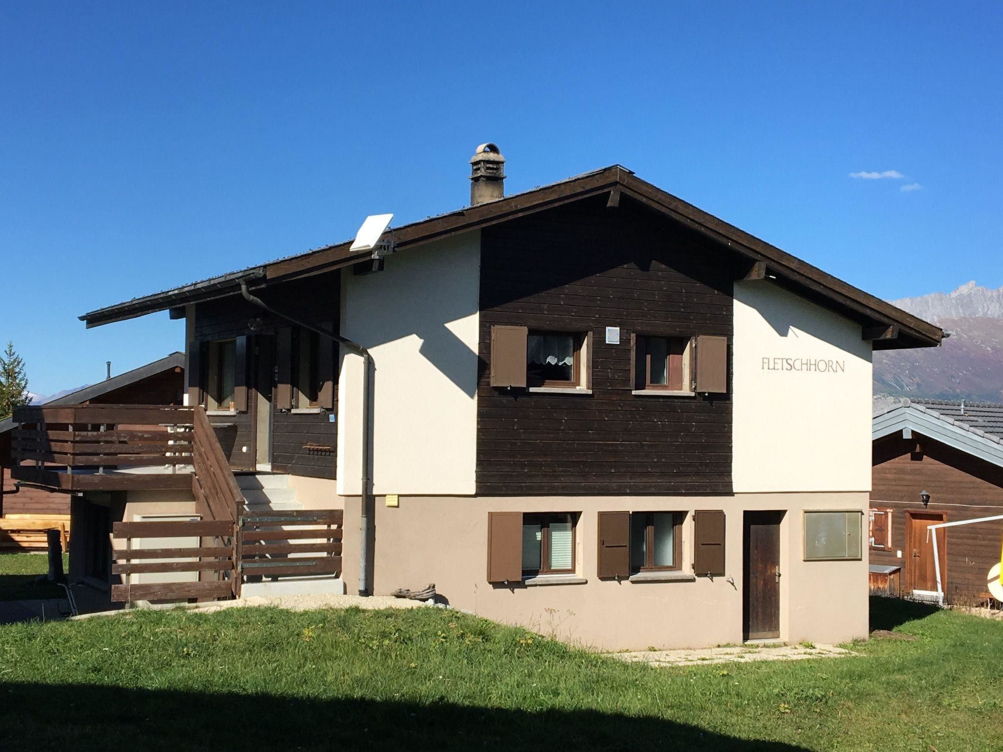 Chalet Fletschhorn OG Appartement/Fewo, Dusche, WC 5-Bettwohnung - Buiten