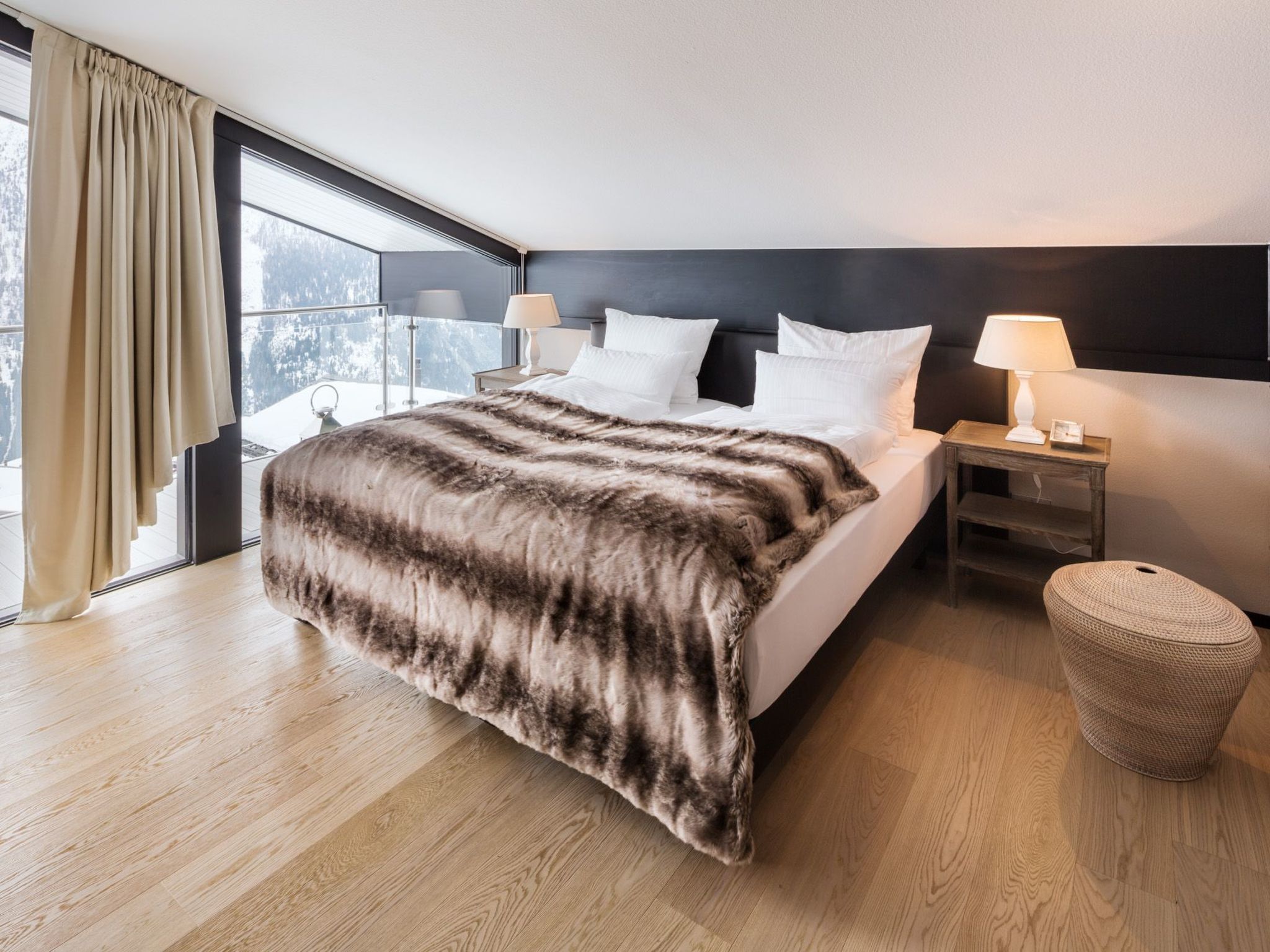 Lauchernalp Resort Residences, (Lauchernalp), - Draußen