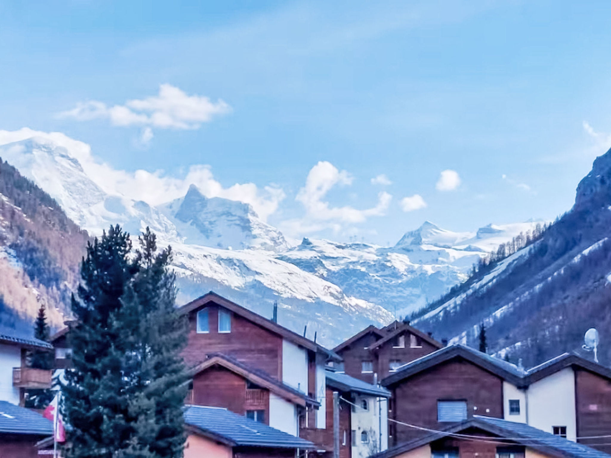 Alpenperle - Outside