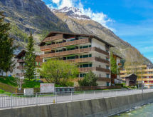 Matten (Utoring): Gezellig appartement op 200m van de piste in centrum Zermatt - thumbnail 1