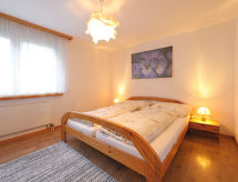 Ruim 8-persoons appartement aan de skipiste in Zermatt - thumbnail 4