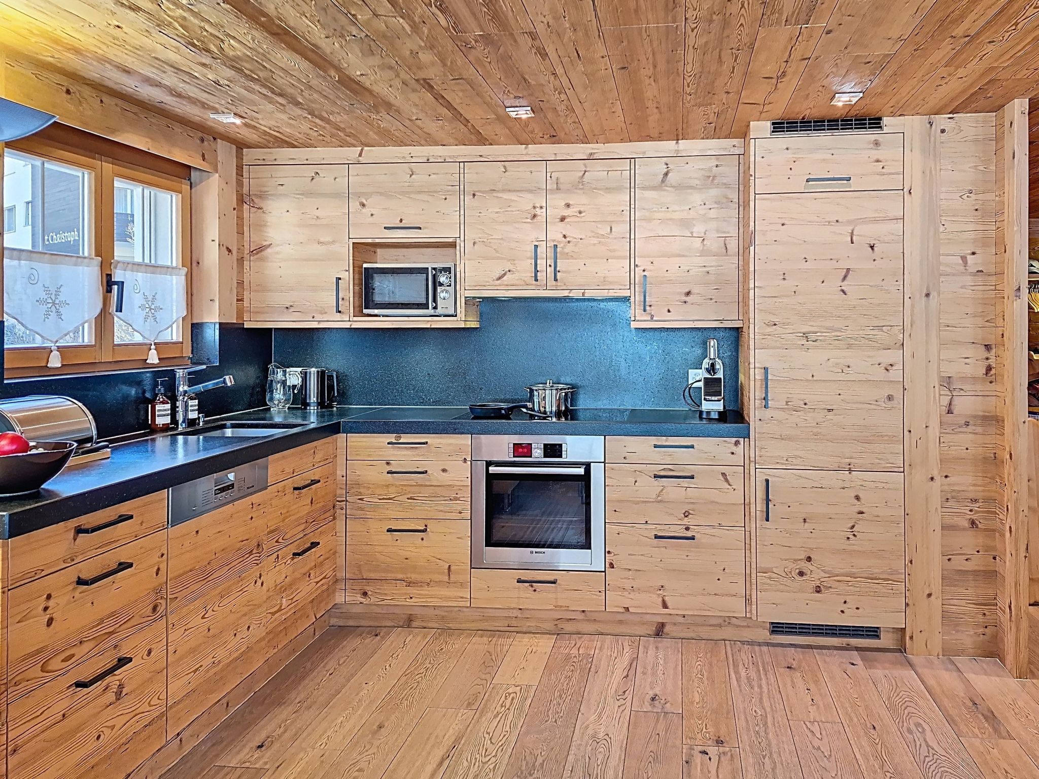 Photo of Les Violettes