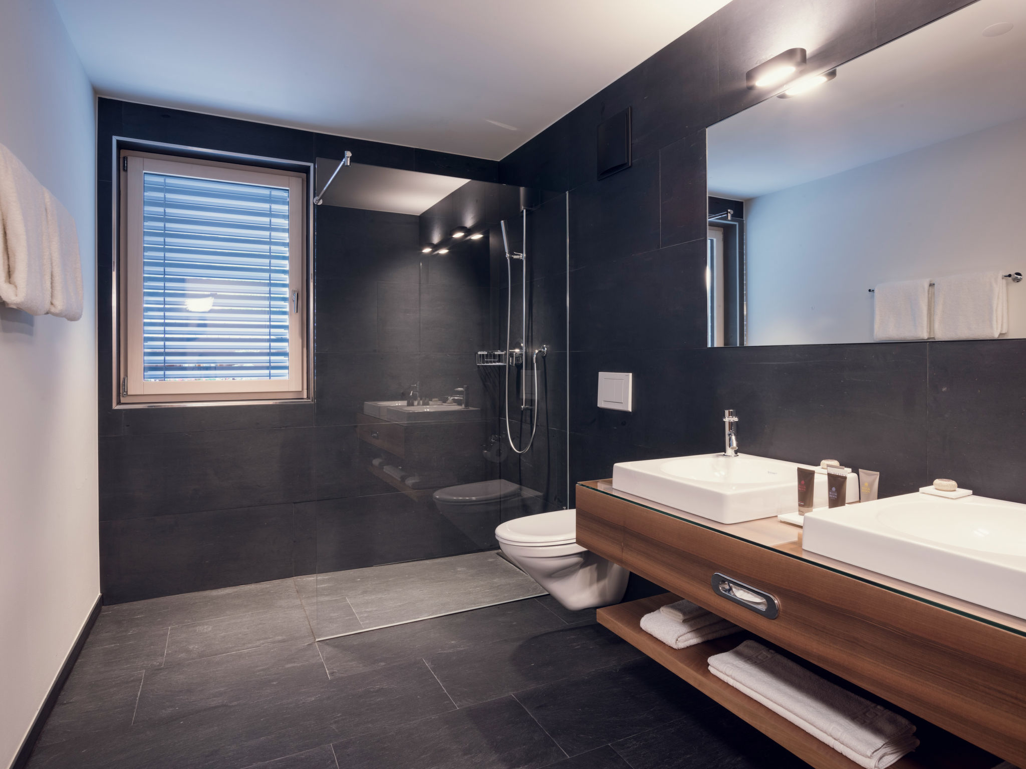 Photo of OVERLOOK Lodge by CERVO Zermatt, (Zermatt).