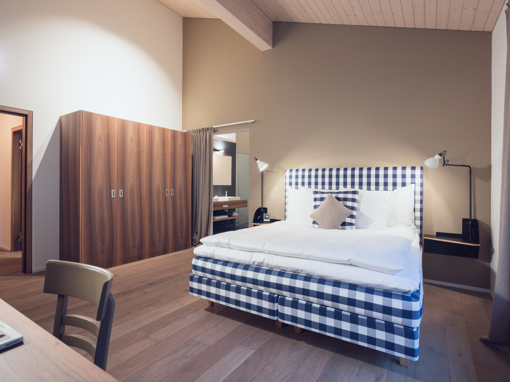 Photo of OVERLOOK Lodge by CERVO Zermatt, (Zermatt).