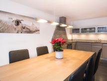 Ruim chaletappartement Castor in Zermatt, direct aan de skipiste - thumbnail 4