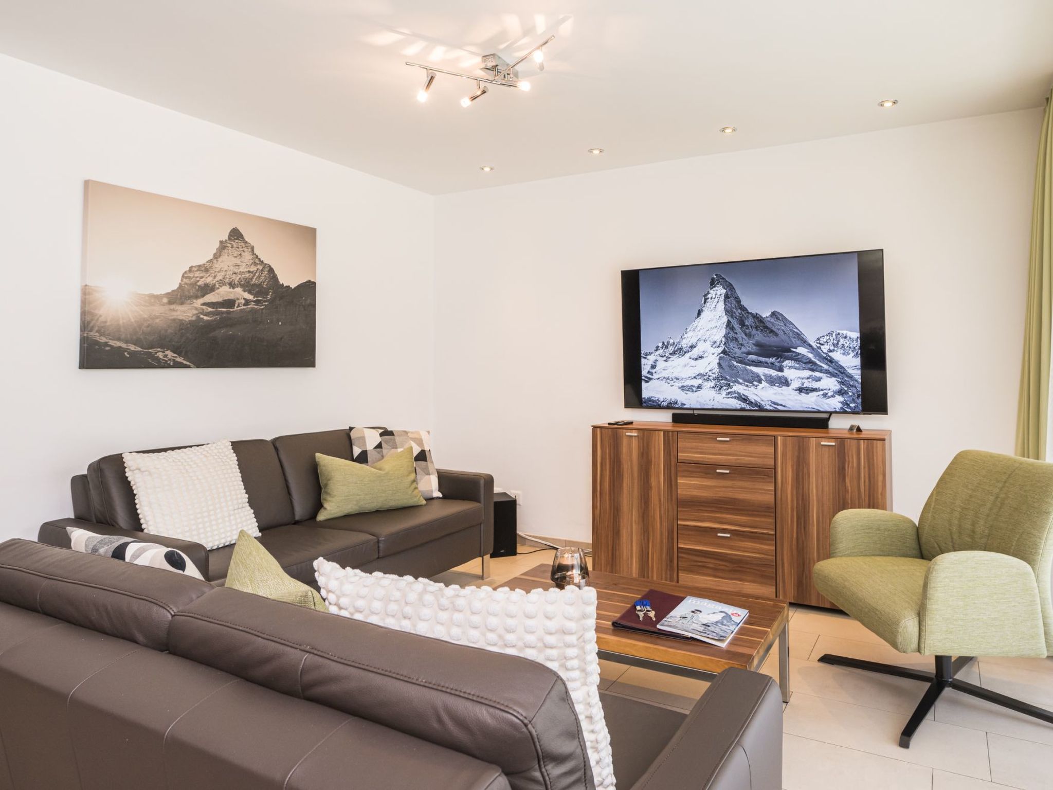 Casa Luna, (Zermatt), 1202.01