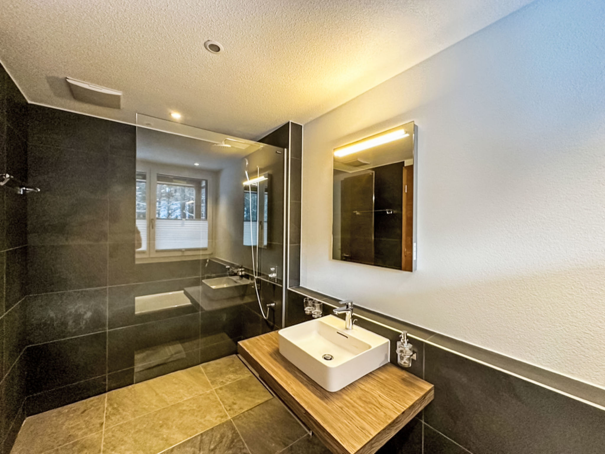 Photo of Alsuki Bellevue Apartment "C