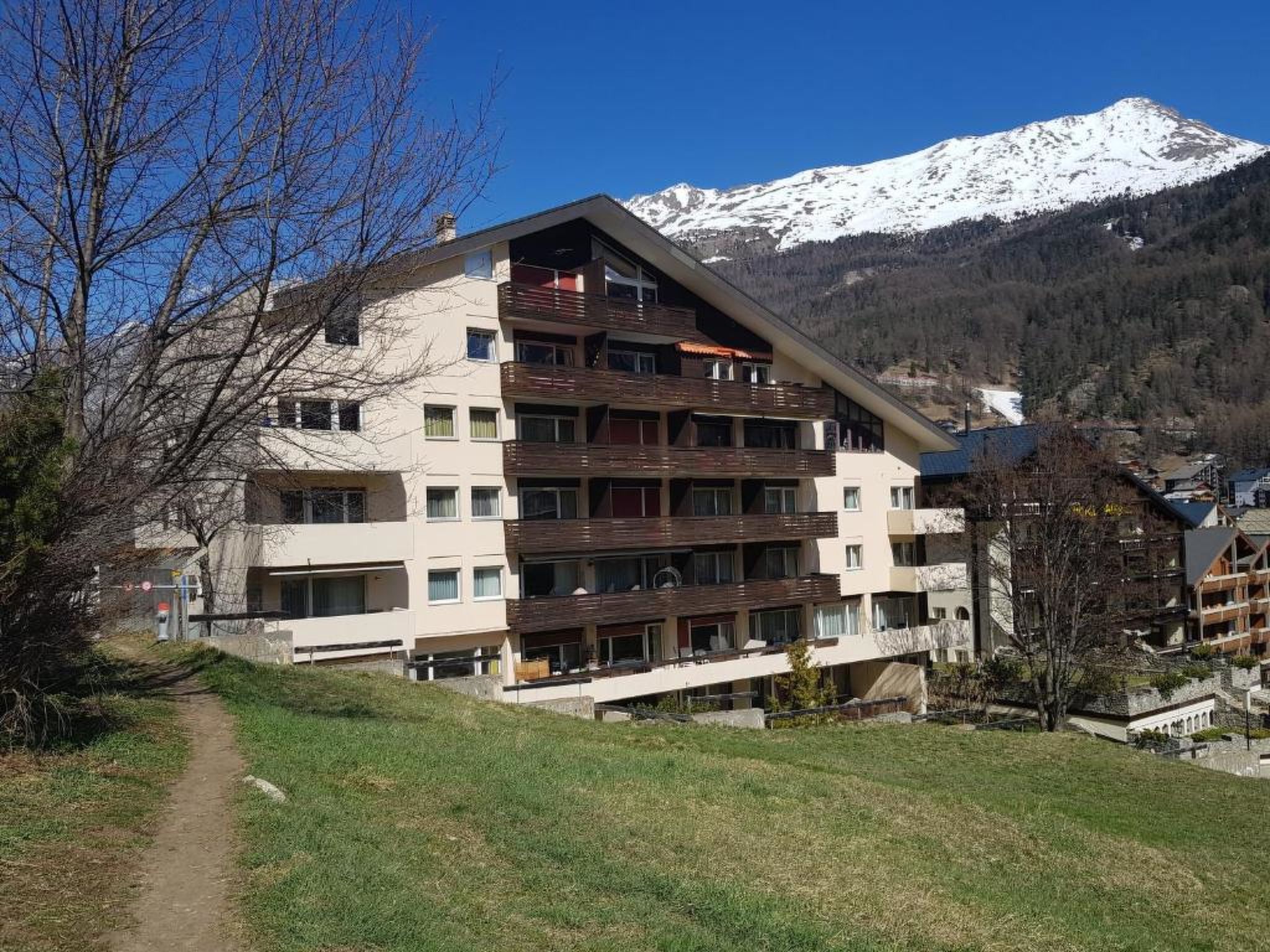 Haus Zayetta 1, Ice, (Zermatt), 1993.14 - Image 2