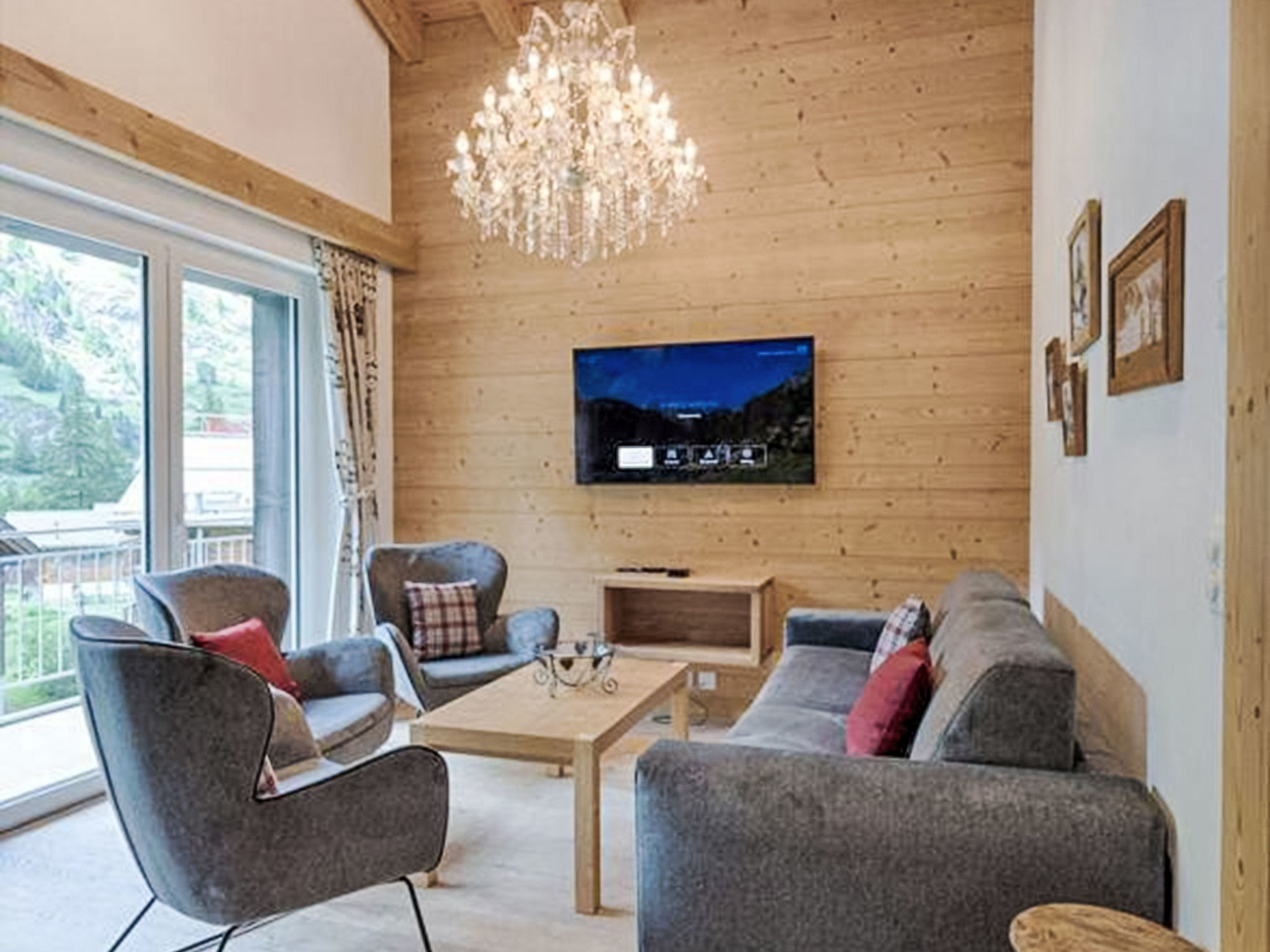 Tuftra Penthouse 4BR Zermatt