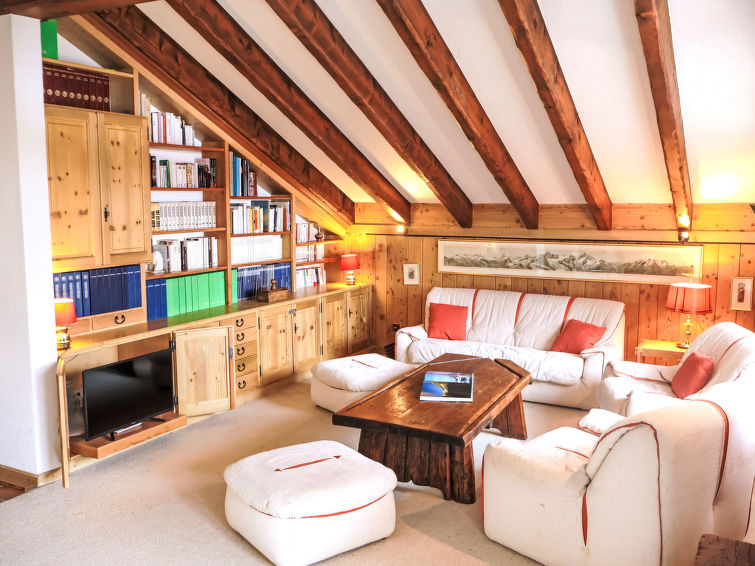 Aan de piste: Ruim appartement in het centrum van Zermatt in Zermatt