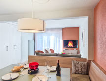 Juliana: sfeervol appartement aan de piste in Zermatt voor 4 personen - thumbnail 4