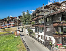 Knus appartement Laurin met uitzicht op de bergen, 550m van centrum Zermatt - thumbnail 1